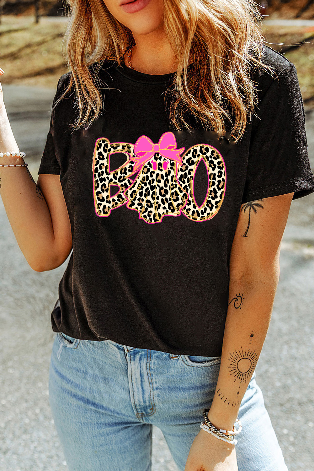 Halloween Ghost Boo Graphic Tee in Black – Fun and Casual T-Shirt for Daily Wear - Detail View 6 Halloween Ghost Boo Graphic Tee in Black – Fun and Casual T-Shirt for Daily Wear - Detail View 6