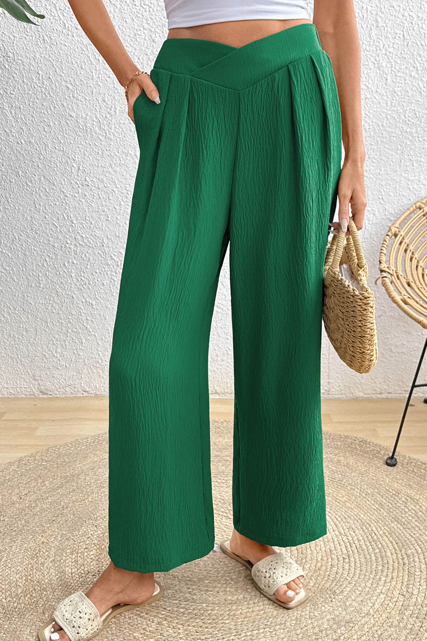 Women's Evergreen Solid Color Loose Pants – Casual Crisscross Waist Design for Everyday Comfort - Detail View 10 Women's Evergreen Solid Color Loose Pants – Casual Crisscross Waist Design for Everyday Comfort - Detail View 10