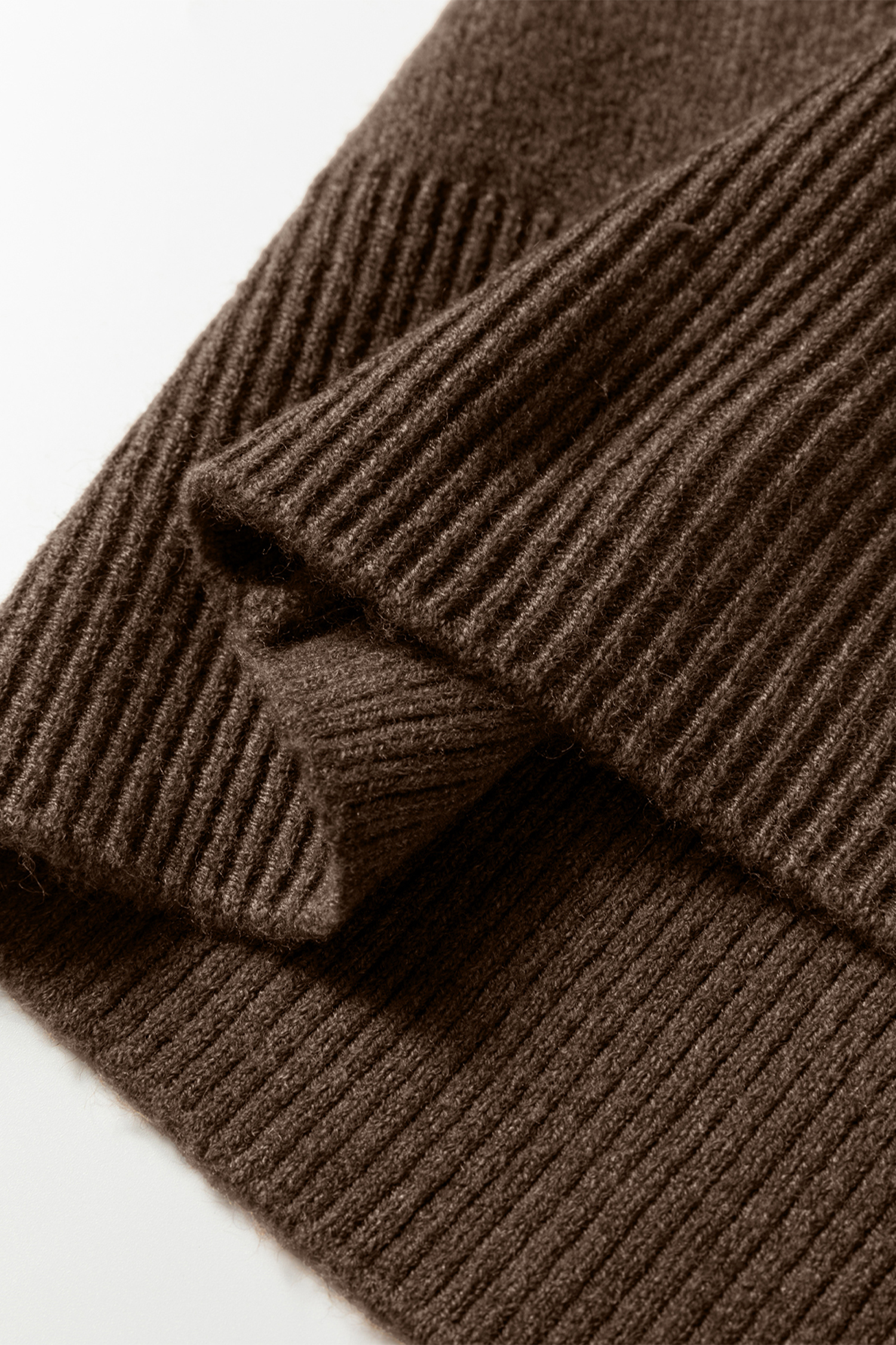 Southern Belle Style Women's Coffee Knit Sweater – Versatile Autumn Layering - Detail View 6 Southern Belle Style Women's Coffee Knit Sweater – Versatile Autumn Layering - Detail View 6