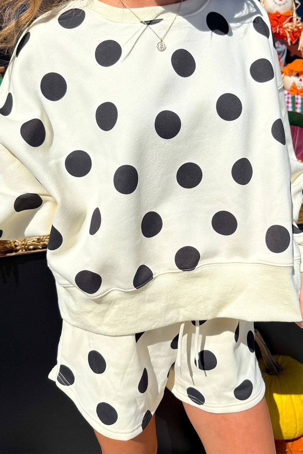 Casual Beige Polka Dot Print Drop Shoulder Set – Ideal for Beach Days and Vacations - Detail View 8 Casual Beige Polka Dot Print Drop Shoulder Set – Ideal for Beach Days and Vacations - Detail View 8