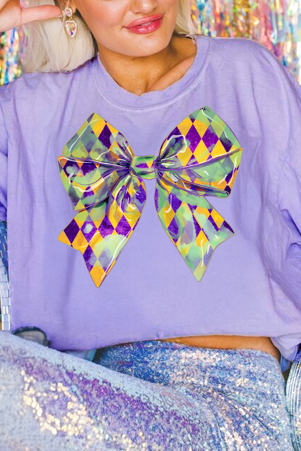 Women's T-Shirt, Wisteria Color, Mardi Gras, Bowknot Pattern, Crew Neck, Short Sleeve, Casual Style, Summer Fashion, Graphic Tee, Comfortable Fit, Festive Wear, Daily Outfit, Tops, Sheath Silhouette - Detail View 4 Women's T-Shirt, Wisteria Color, Mardi Gras, Bowknot Pattern, Crew Neck, Short Sleeve, Casual Style, Summer Fashion, Graphic Tee, Comfortable Fit, Festive Wear, Daily Outfit, Tops, Sheath Silhouette - Detail View 4