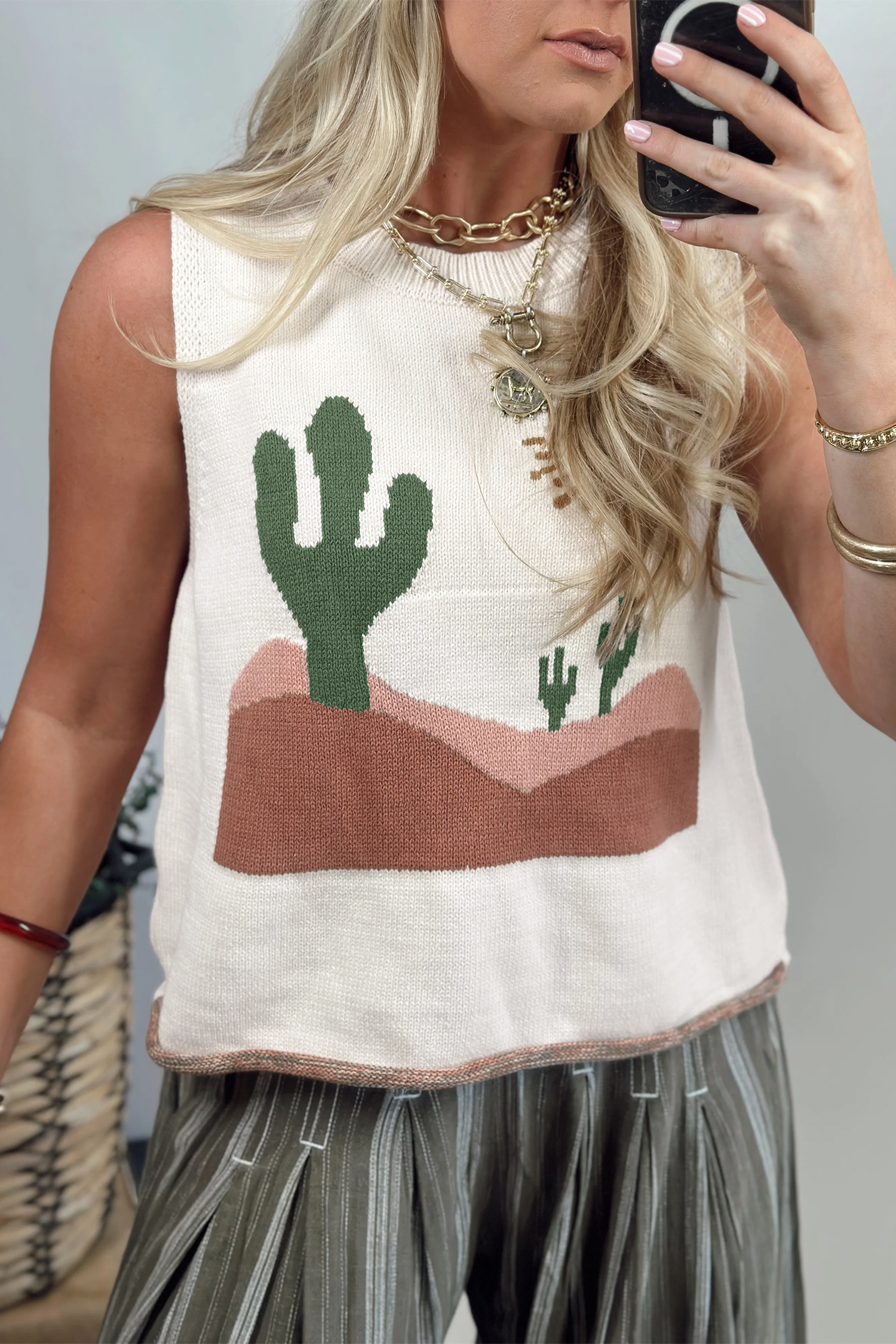 Unique Multicolour Cactus Sweater Vest for Women – Western Inspired Sleeveless Knit Top, Great Gift Idea - Detail View 3 Unique Multicolour Cactus Sweater Vest for Women – Western Inspired Sleeveless Knit Top, Great Gift Idea - Detail View 3