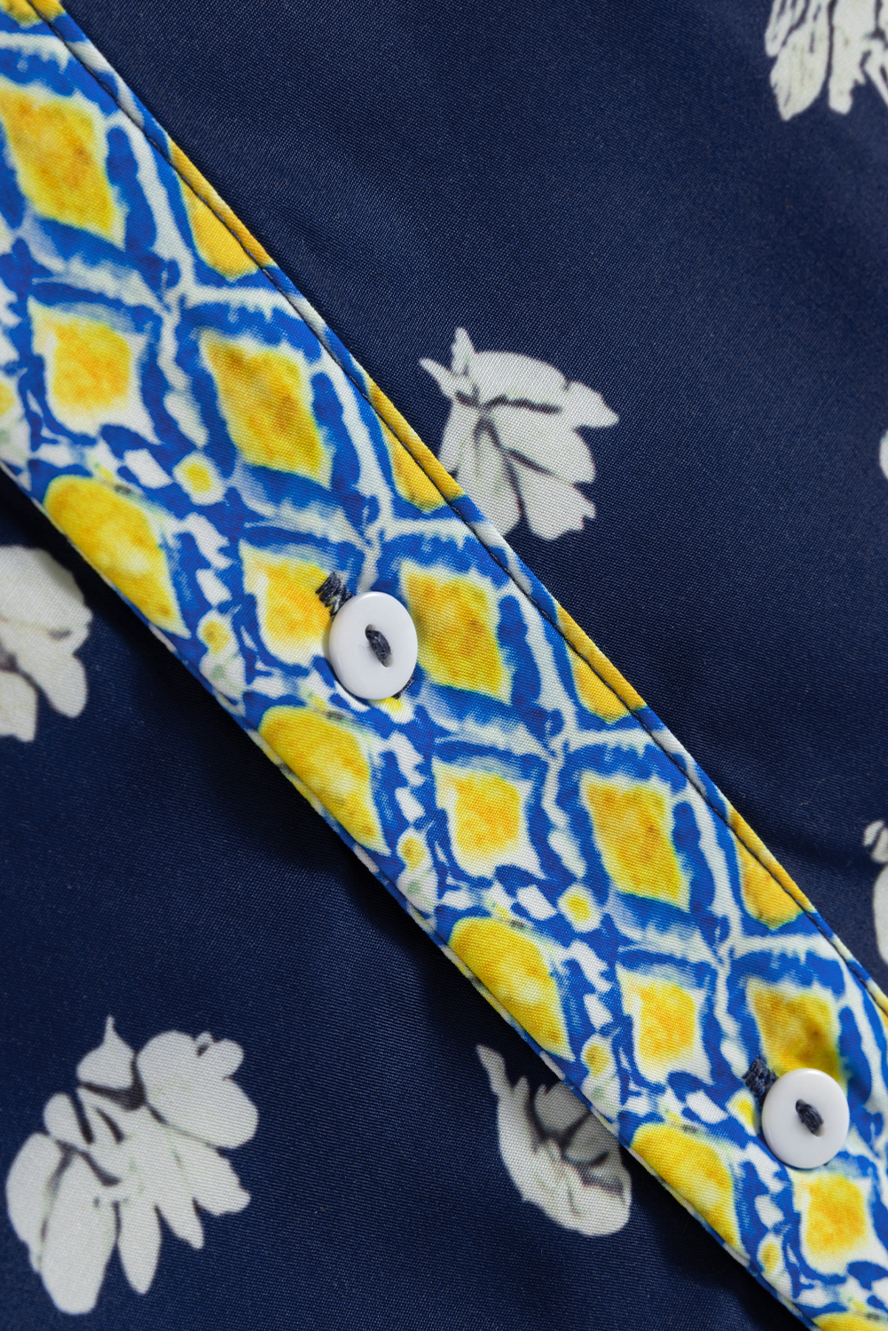 Women's Blue Floral Print Half Sleeve V Neck Blouse with Contrast Trim - Detail View 9 Women's Blue Floral Print Half Sleeve V Neck Blouse with Contrast Trim - Detail View 9