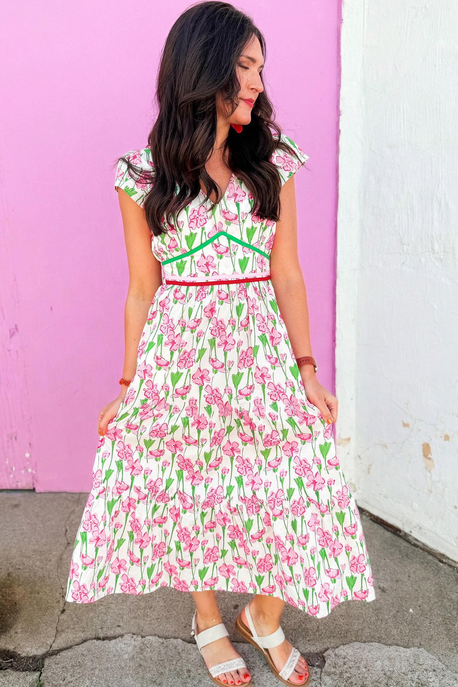 Stylish Women's Pink Floral Print Midi Dress – Elegant V Neck, High Waist Design for Summer Events - Detail View 12 Stylish Women's Pink Floral Print Midi Dress – Elegant V Neck, High Waist Design for Summer Events - Detail View 12