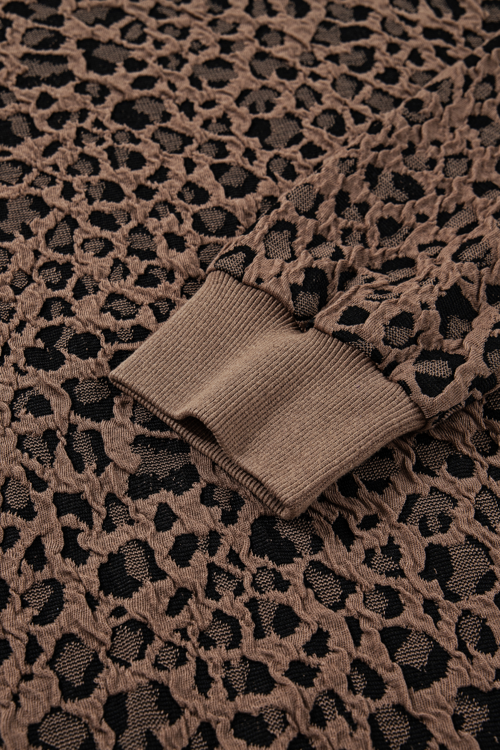 Women's Top, Brown Leopard Print, Long Sleeve, Ribbed Trim, Casual Style, Daily Wear, Fall Fashion, Round Neck, Comfortable, Trendy, Stylish, Shift Silhouette - Detail View 8 Women's Top, Brown Leopard Print, Long Sleeve, Ribbed Trim, Casual Style, Daily Wear, Fall Fashion, Round Neck, Comfortable, Trendy, Stylish, Shift Silhouette - Detail View 8