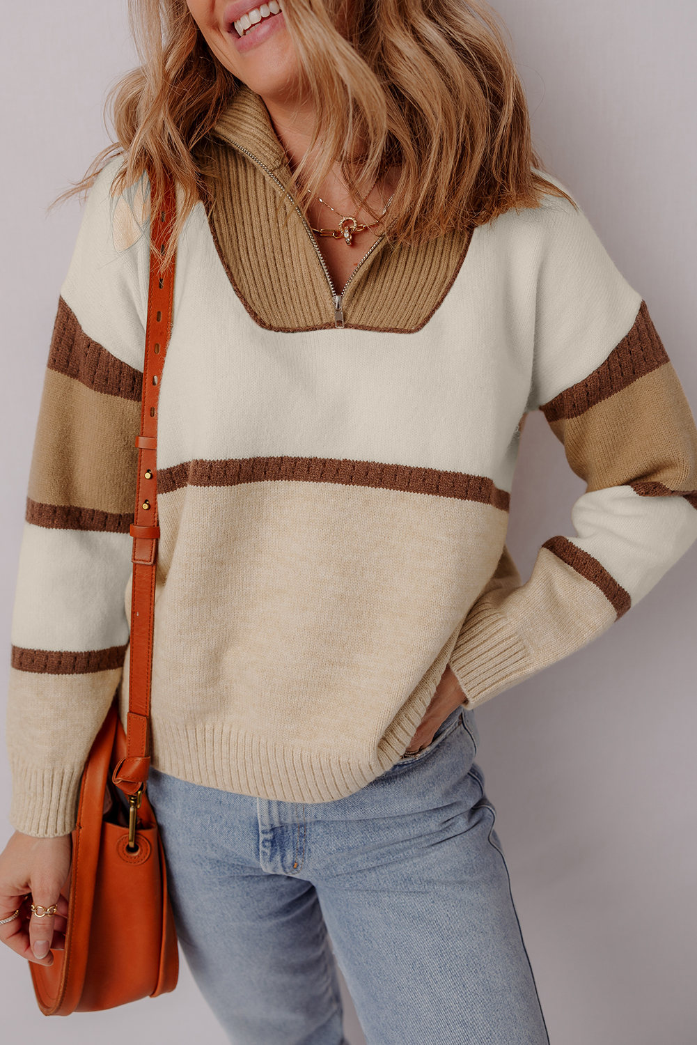Women's Khaki-Toned Colorblock Pullover with Collar – Everyday Autumn Style - Detail View 6 Women's Khaki-Toned Colorblock Pullover with Collar – Everyday Autumn Style - Detail View 6