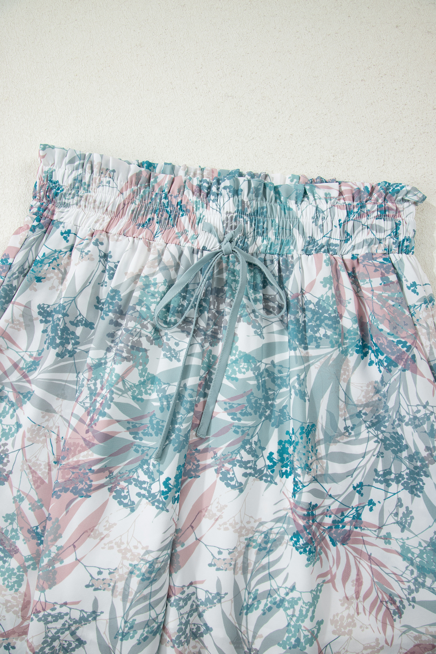 Bohemian Style Green Tropical Palm Print Cropped Tank & Wide Leg Pants – Casual Summer Outfit for Women - Detail View 9 Bohemian Style Green Tropical Palm Print Cropped Tank & Wide Leg Pants – Casual Summer Outfit for Women - Detail View 9