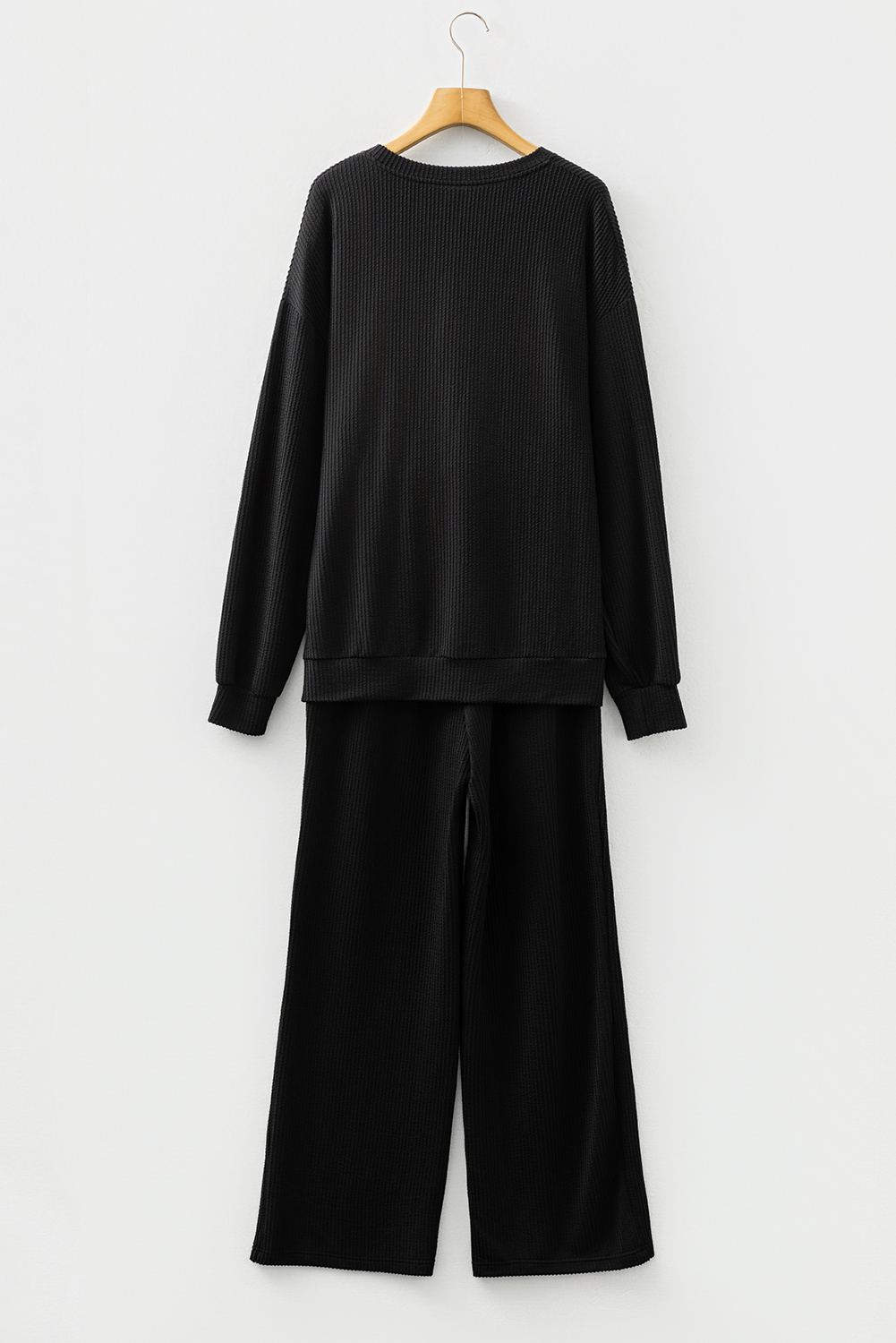 Women's Black Letter-Print Corded Top and Pocketed Pants Ensemble – Versatile Fall Outfit for Home and Everyday - Detail View 14 Women's Black Letter-Print Corded Top and Pocketed Pants Ensemble – Versatile Fall Outfit for Home and Everyday - Detail View 14