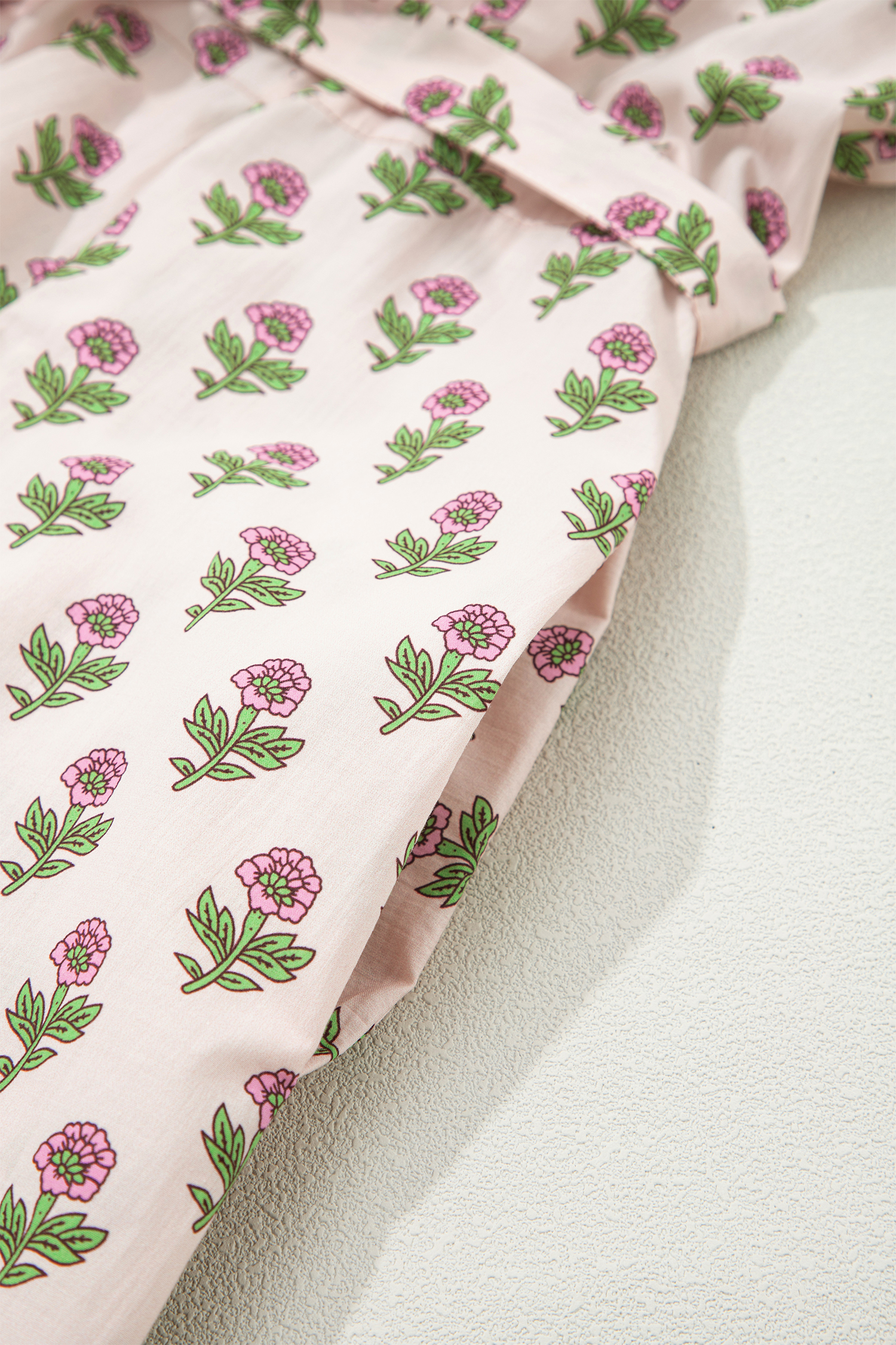 Women's Pink Floral V Neck Dress – Scallop Trim Button Front for Casual Summer Outings - Detail View 10 Women's Pink Floral V Neck Dress – Scallop Trim Button Front for Casual Summer Outings - Detail View 10