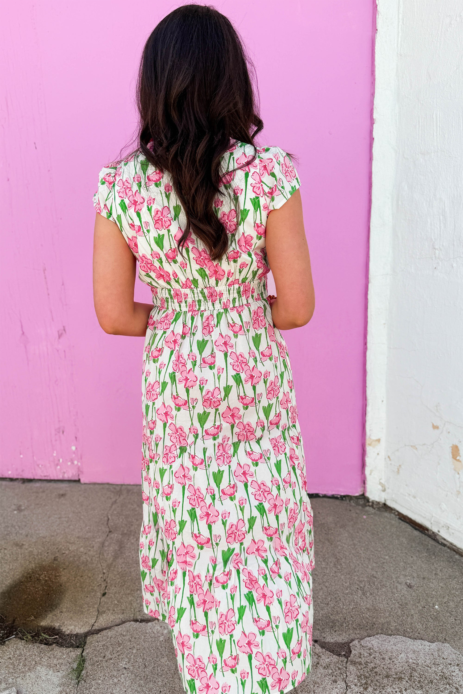 Chic Pink Floral Contrast Trim Midi Dress for Women – Short Sleeve, A-Line Silhouette for Vacation Outings - Detail View 11 Chic Pink Floral Contrast Trim Midi Dress for Women – Short Sleeve, A-Line Silhouette for Vacation Outings - Detail View 11