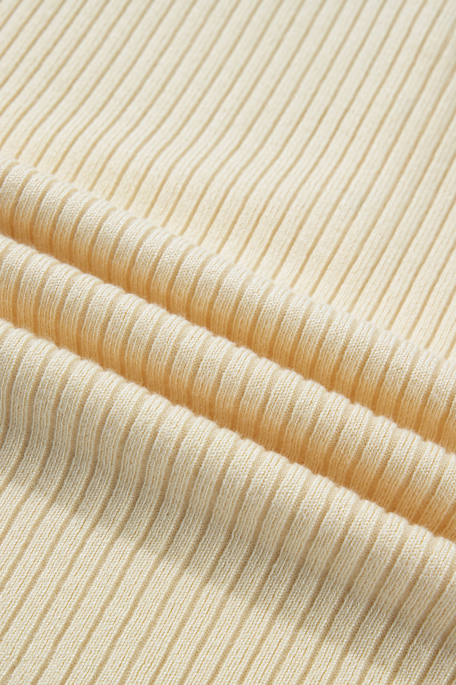 Women's V-Neck Ribbed Knit Sweater – Short Sleeve Apricot Top with Button Details for Daily Casual Wear - Detail View 10 Women's V-Neck Ribbed Knit Sweater – Short Sleeve Apricot Top with Button Details for Daily Casual Wear - Detail View 10