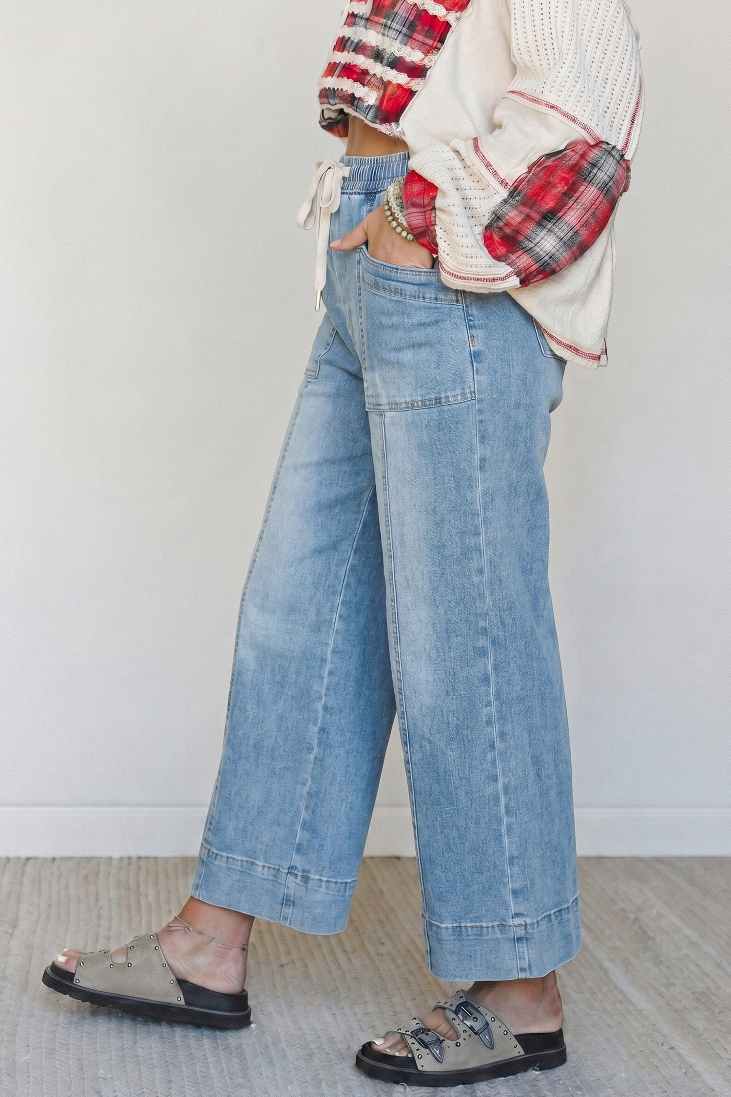 Casual Wide Leg Denim Pants, Women's Elastic Waist Jeans - Detail View 6 Casual Wide Leg Denim Pants, Women's Elastic Waist Jeans - Detail View 6