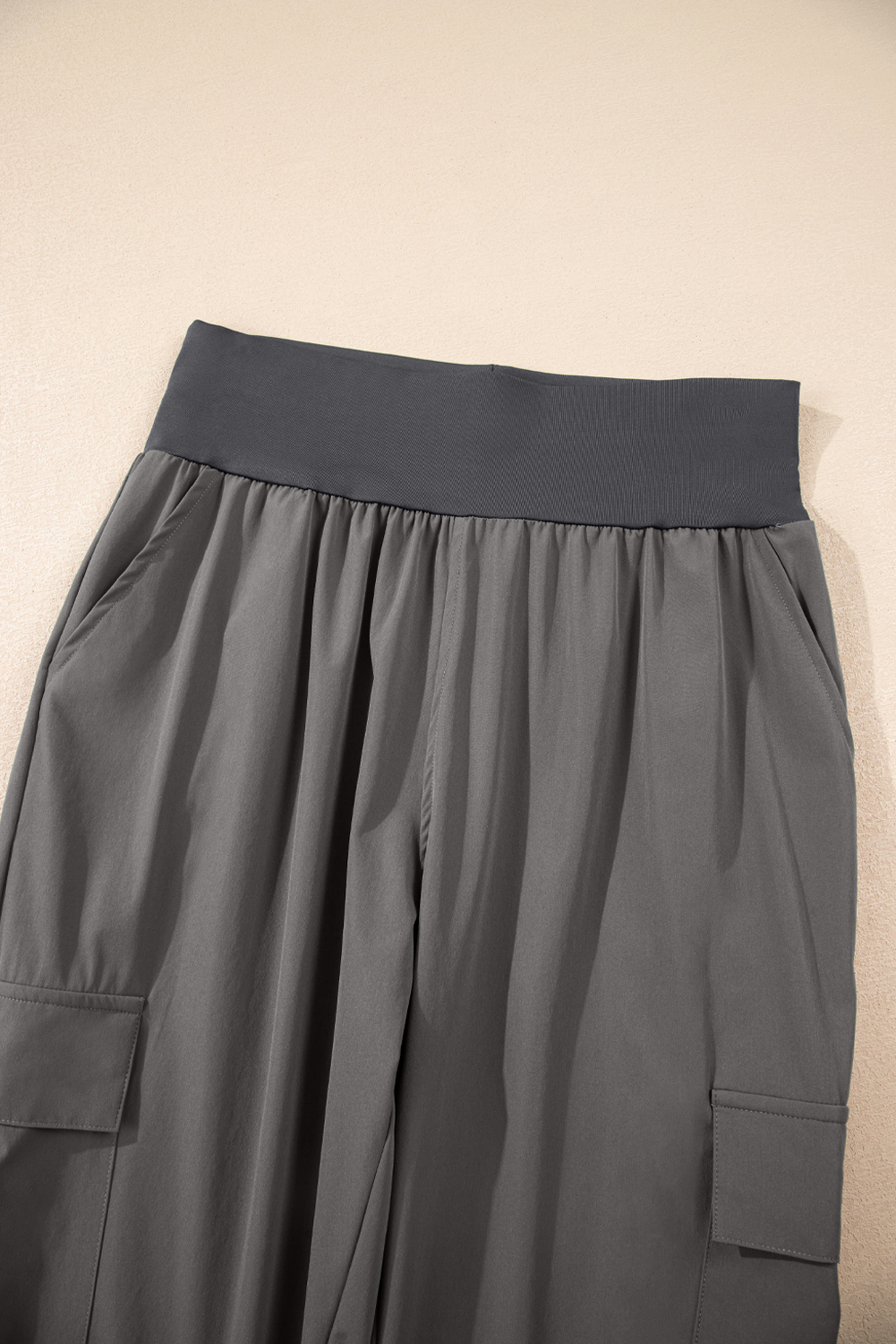 Chic Medium Grey High Waist Jogger Pants with Pockets – Essential Casual Wear for Women - Detail View 12 Chic Medium Grey High Waist Jogger Pants with Pockets – Essential Casual Wear for Women - Detail View 12