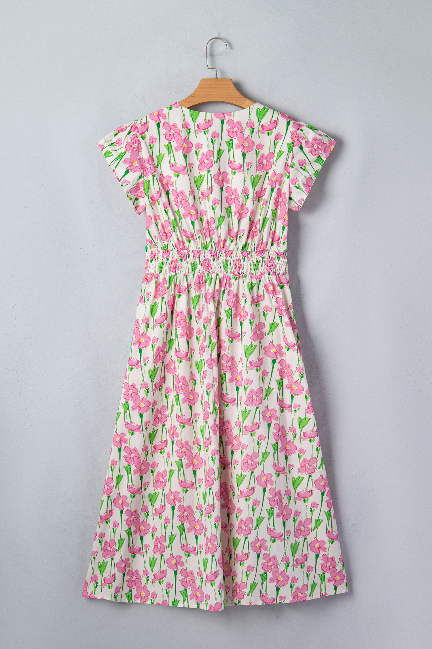 Stylish Women's Pink Floral Print Midi Dress – Elegant V Neck, High Waist Design for Summer Events - Detail View 18 Stylish Women's Pink Floral Print Midi Dress – Elegant V Neck, High Waist Design for Summer Events - Detail View 18