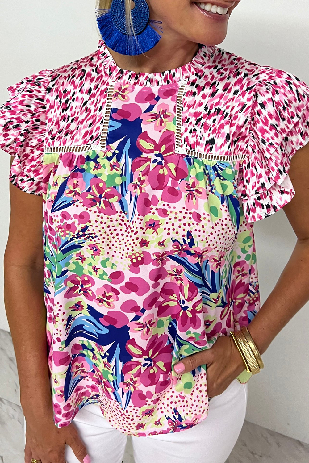 Comfortable and Breathable Pink Floral Top - Perfect for Daily Casual Styling - Detail View 11 Comfortable and Breathable Pink Floral Top - Perfect for Daily Casual Styling - Detail View 11