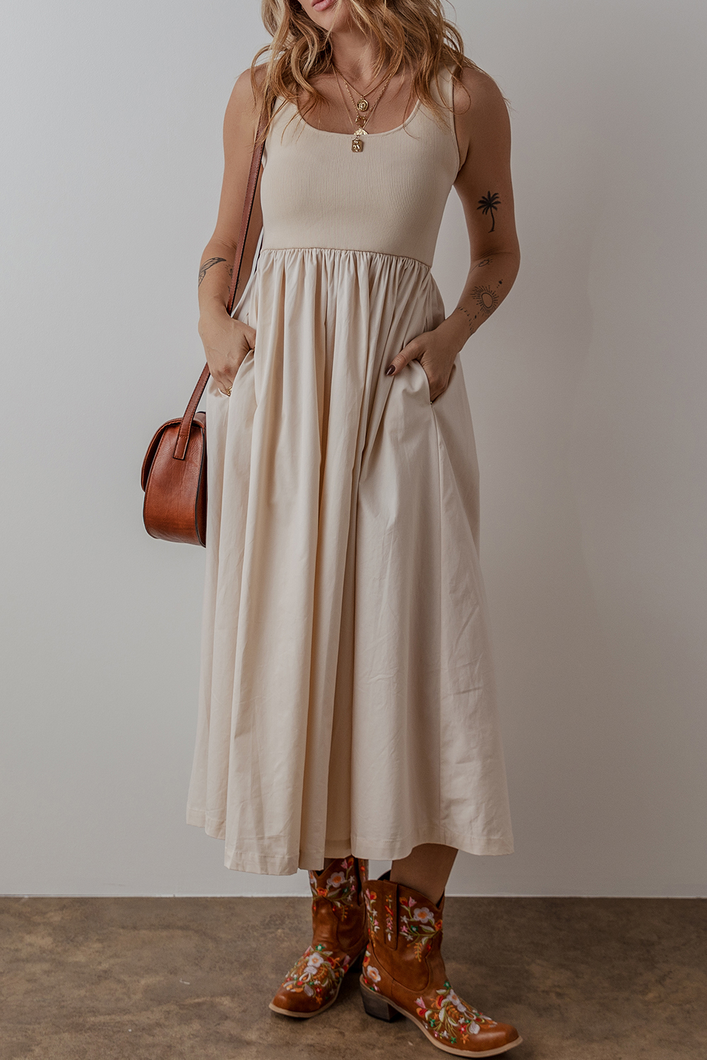 Chic Beige A-Line Maxi Dress with Ribbed Bodice - Perfect for Daily Wear - Detail View 3 Chic Beige A-Line Maxi Dress with Ribbed Bodice - Perfect for Daily Wear - Detail View 3