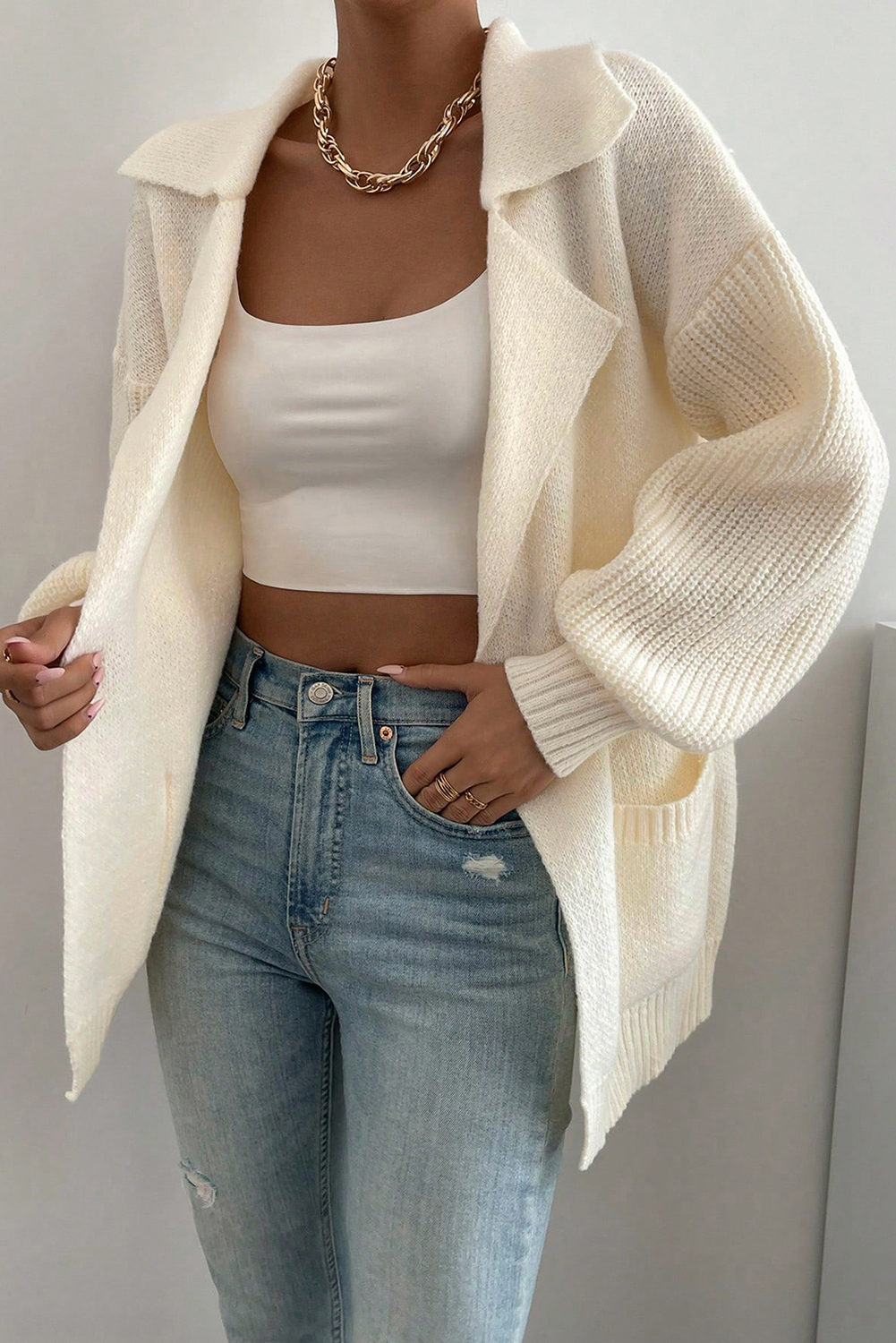 Women's Shift Silhouette Beige Cardigan – Versatile Autumn Office Style - Detail View 15 Women's Shift Silhouette Beige Cardigan – Versatile Autumn Office Style - Detail View 15
