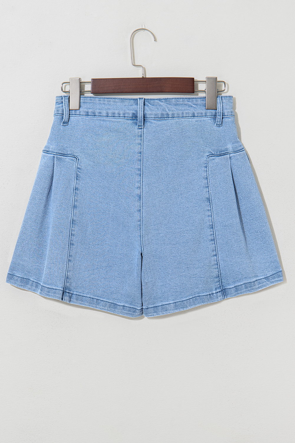 Women's Denim Shorts, Dusk Blue, Pleated Detail, Wide Leg, Lightweight, High Waist, Casual Style, Summer Fashion, Comfortable Fit, Solid Color, Daily Wear, Trendy Design, Natural Waistline, Pocket Detail, Soft Fabric - Detail View 4 Women's Denim Shorts, Dusk Blue, Pleated Detail, Wide Leg, Lightweight, High Waist, Casual Style, Summer Fashion, Comfortable Fit, Solid Color, Daily Wear, Trendy Design, Natural Waistline, Pocket Detail, Soft Fabric - Detail View 4