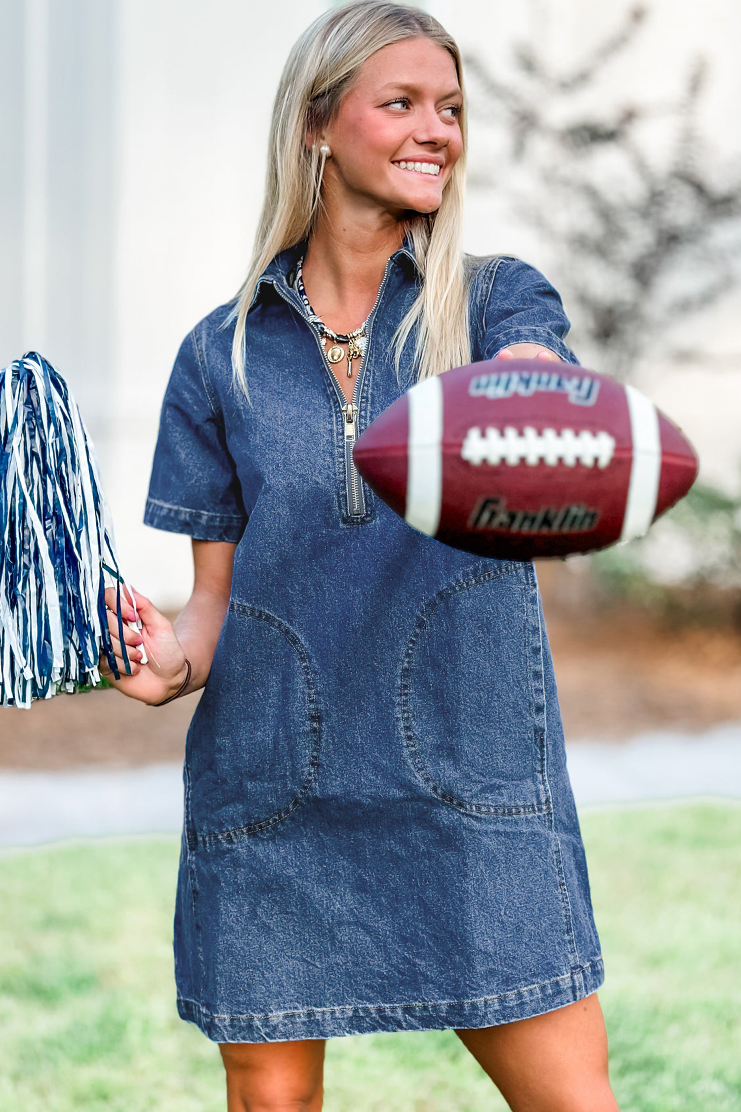 Casual Women's Blue Denim Dress – Short Sleeve Shift Style with Pocket and Zipper for Summer Fun - Detail View 3 Casual Women's Blue Denim Dress – Short Sleeve Shift Style with Pocket and Zipper for Summer Fun - Detail View 3