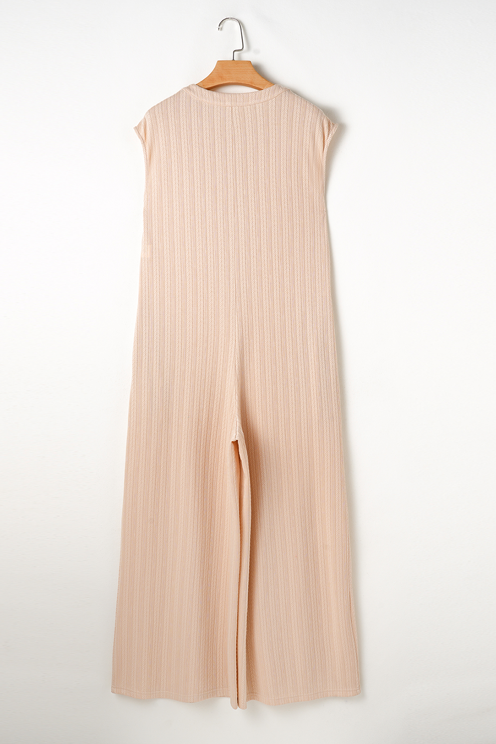 Sophisticated Sleeveless Jumpsuit in Smoke Gray with Textured Fabric and Wide Legs - Detail View 6 Sophisticated Sleeveless Jumpsuit in Smoke Gray with Textured Fabric and Wide Legs - Detail View 6