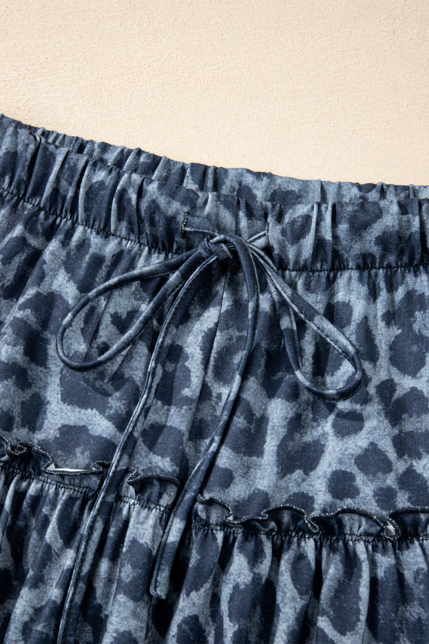 Chic Gray Wild Leopard Print Wide Leg Pants – Flared Drawstring Design for Casual Comfort - Detail View 10 Chic Gray Wild Leopard Print Wide Leg Pants – Flared Drawstring Design for Casual Comfort - Detail View 10
