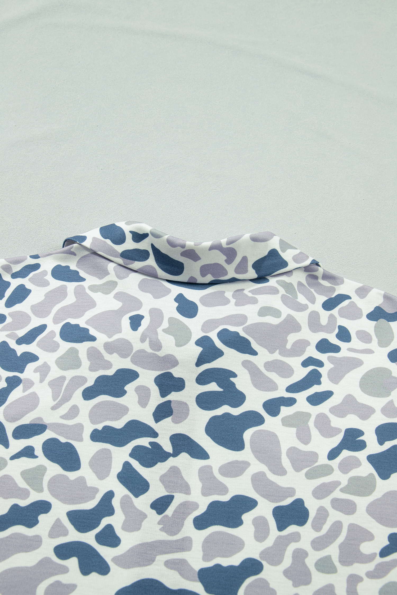 Women's Plus Size Camo Short Set – Multicolour V Neck Zip Up Tee and High Waist Shorts for Summer - Detail View 10 Women's Plus Size Camo Short Set – Multicolour V Neck Zip Up Tee and High Waist Shorts for Summer - Detail View 10