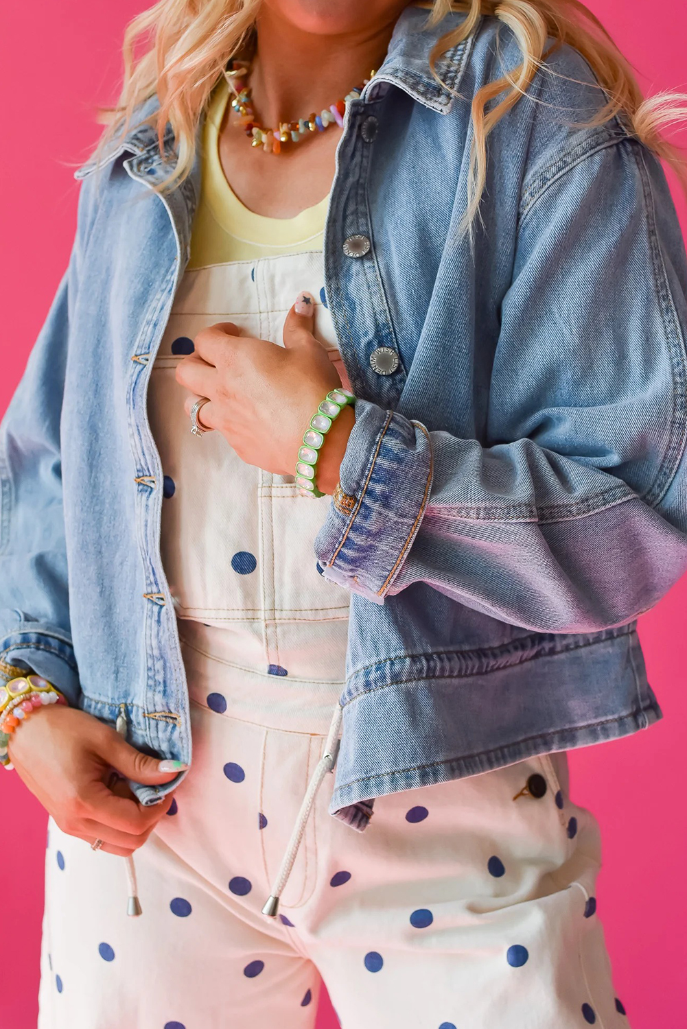 Women's Beau Blue Draw-Cord Hem Denim Jacket – Casual Light Wash Outerwear for Everyday Style - Detail View 10 Women's Beau Blue Draw-Cord Hem Denim Jacket – Casual Light Wash Outerwear for Everyday Style - Detail View 10