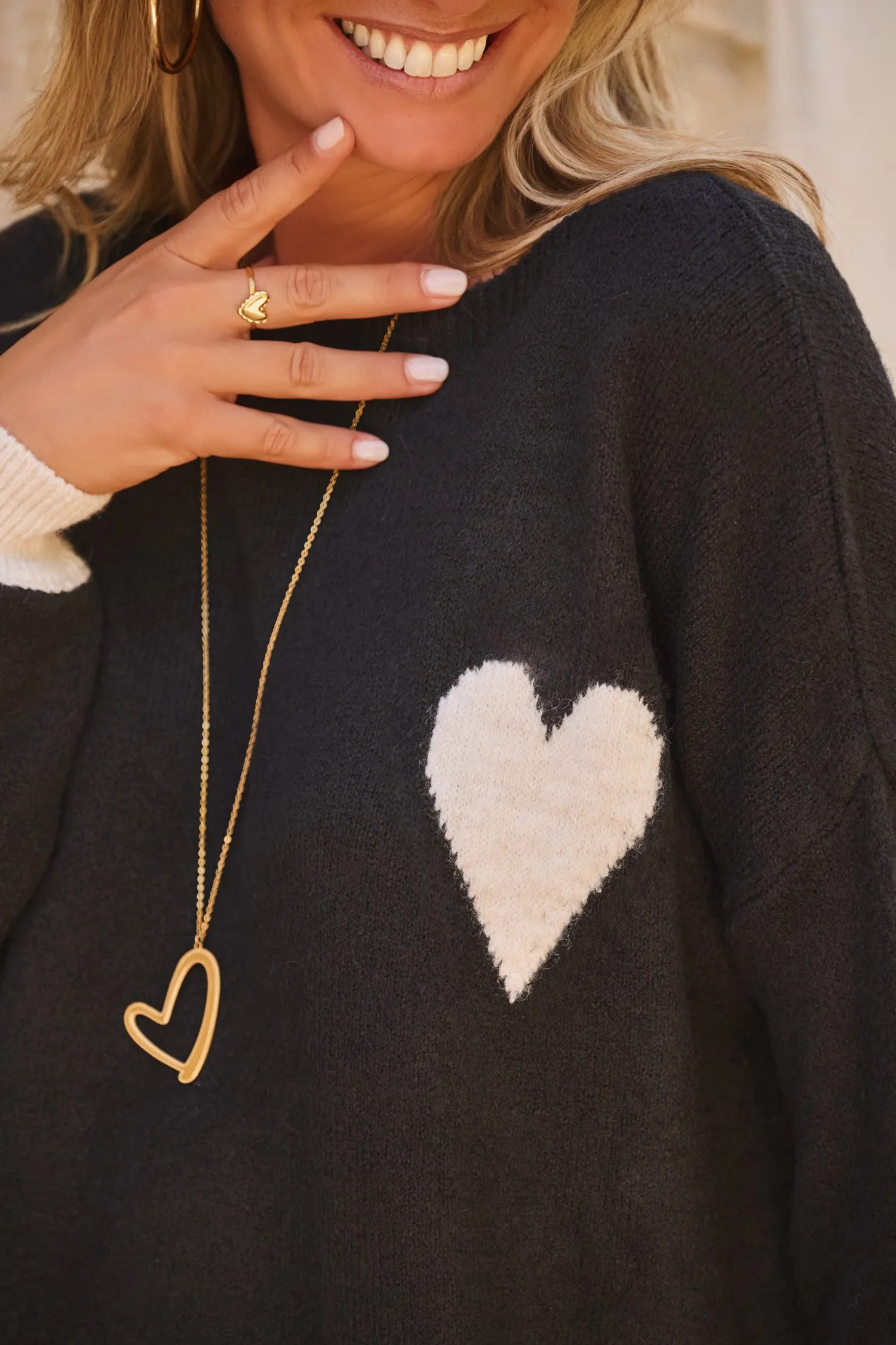 Women's Black Heart Detail Baggy Sweater – Cozy Contrast Cuffs for Daily Wear - Detail View 7 Women's Black Heart Detail Baggy Sweater – Cozy Contrast Cuffs for Daily Wear - Detail View 7