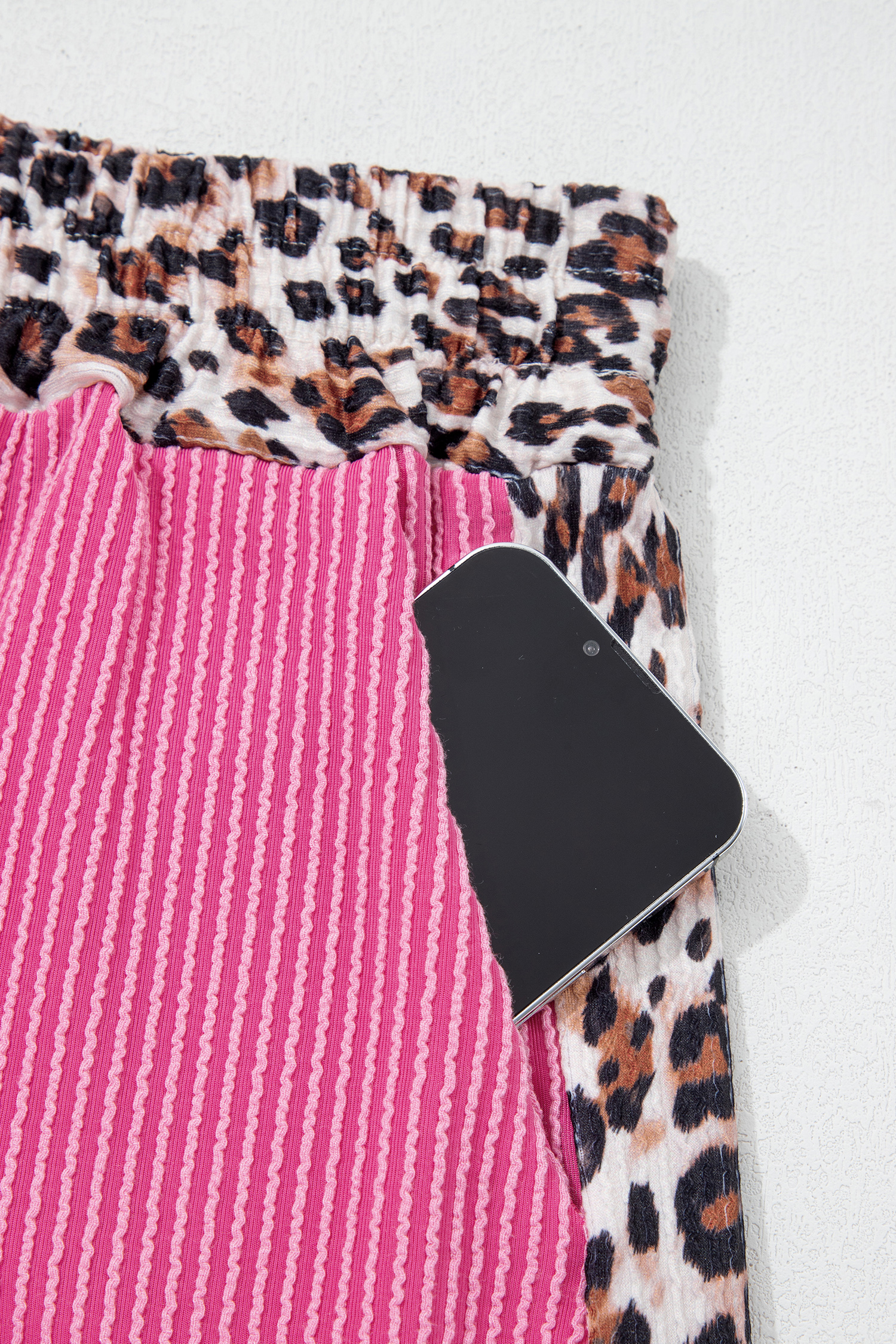 Women's Casual Ribbed Short Set – Sachet Pink with Leopard Trim, Soft Polyester Blend for Summer Loungewear - Detail View 9 Women's Casual Ribbed Short Set – Sachet Pink with Leopard Trim, Soft Polyester Blend for Summer Loungewear - Detail View 9