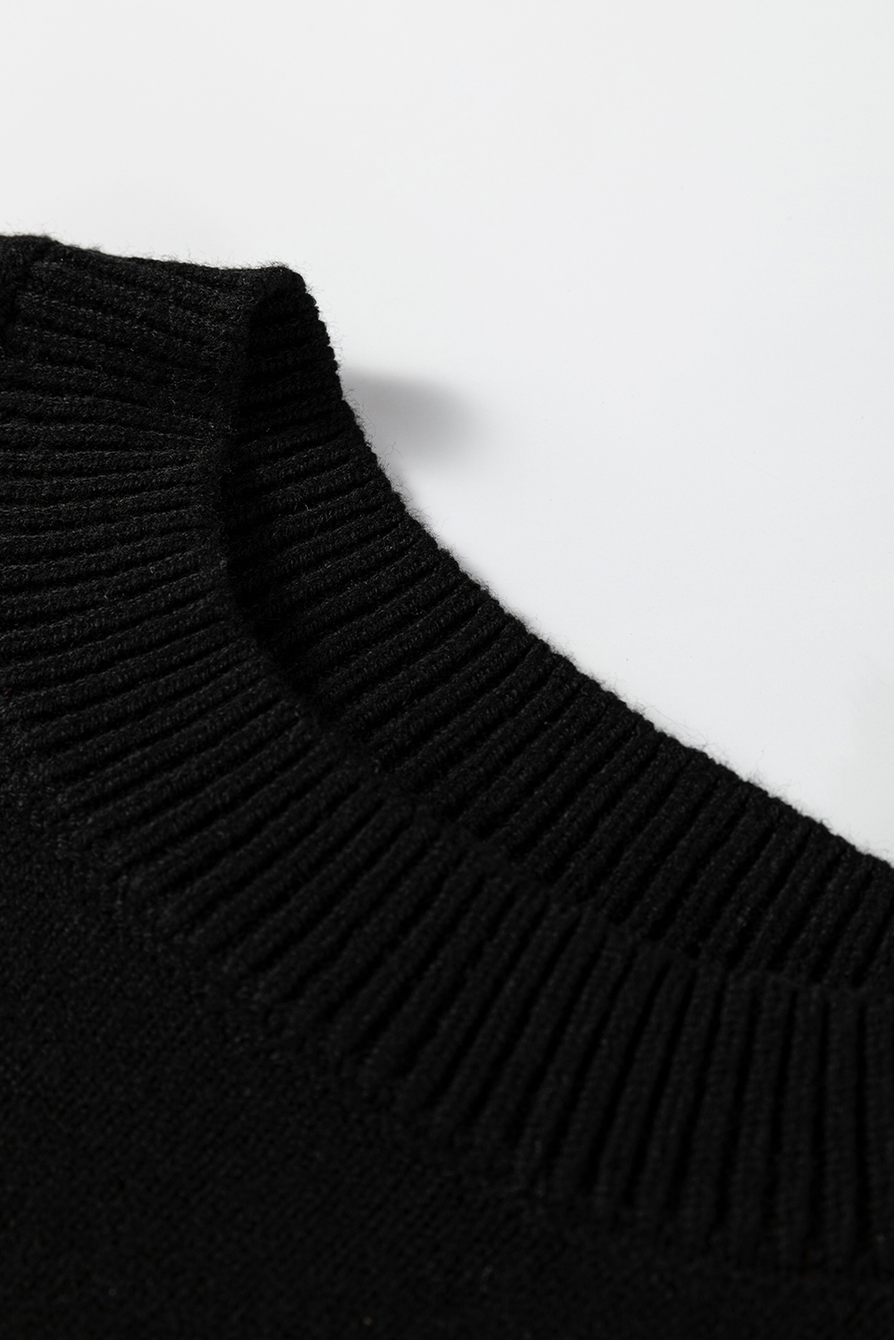 Women's Black Colorblock Crew Neck Drop Shoulder Sweater – Casual Daily Wear for Fall Layering - Detail View 7 Women's Black Colorblock Crew Neck Drop Shoulder Sweater – Casual Daily Wear for Fall Layering - Detail View 7