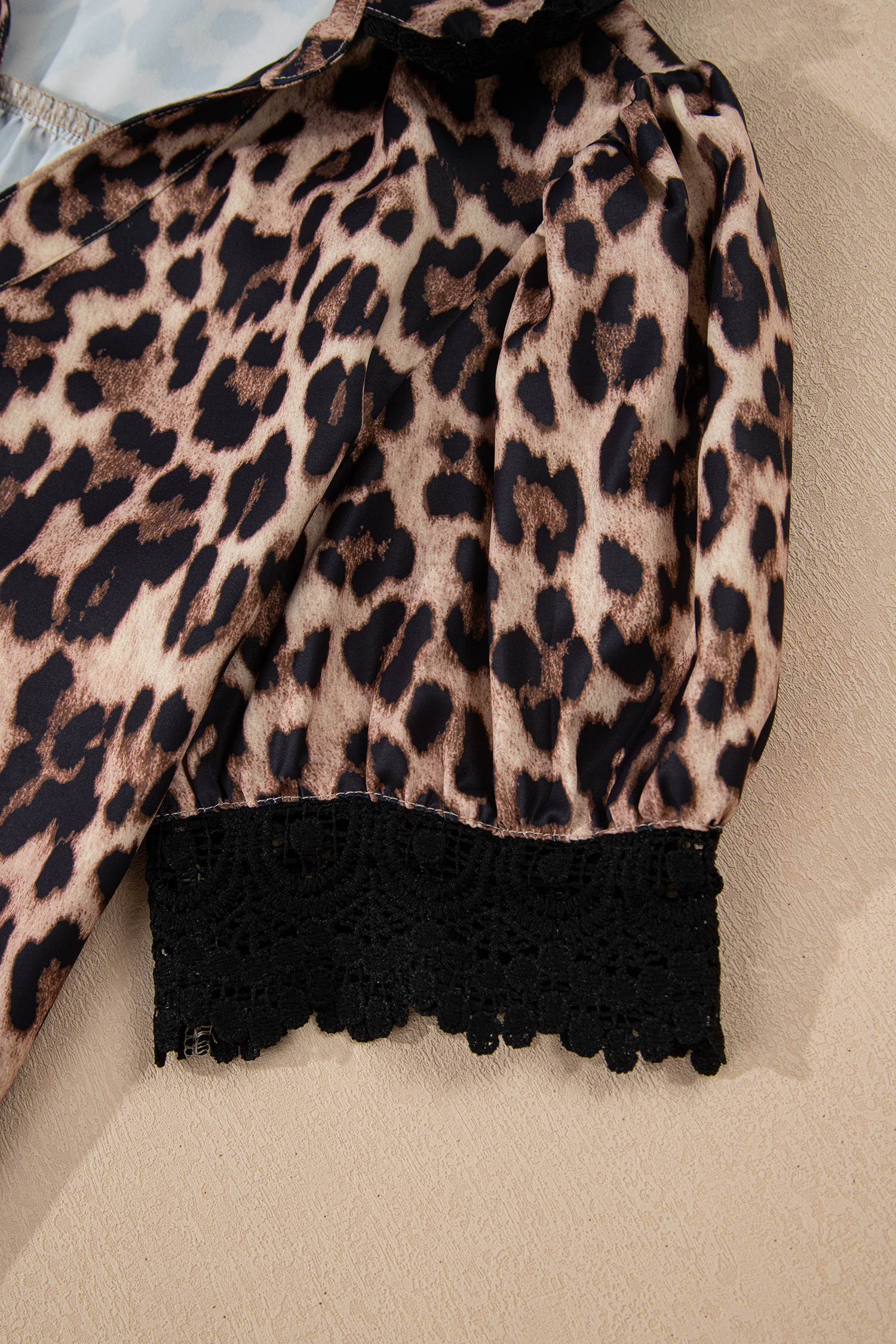 Casual Summer Shirt for Women – Brown Leopard Print with Lace Trim and Short Sleeves - Detail View 9 Casual Summer Shirt for Women – Brown Leopard Print with Lace Trim and Short Sleeves - Detail View 9