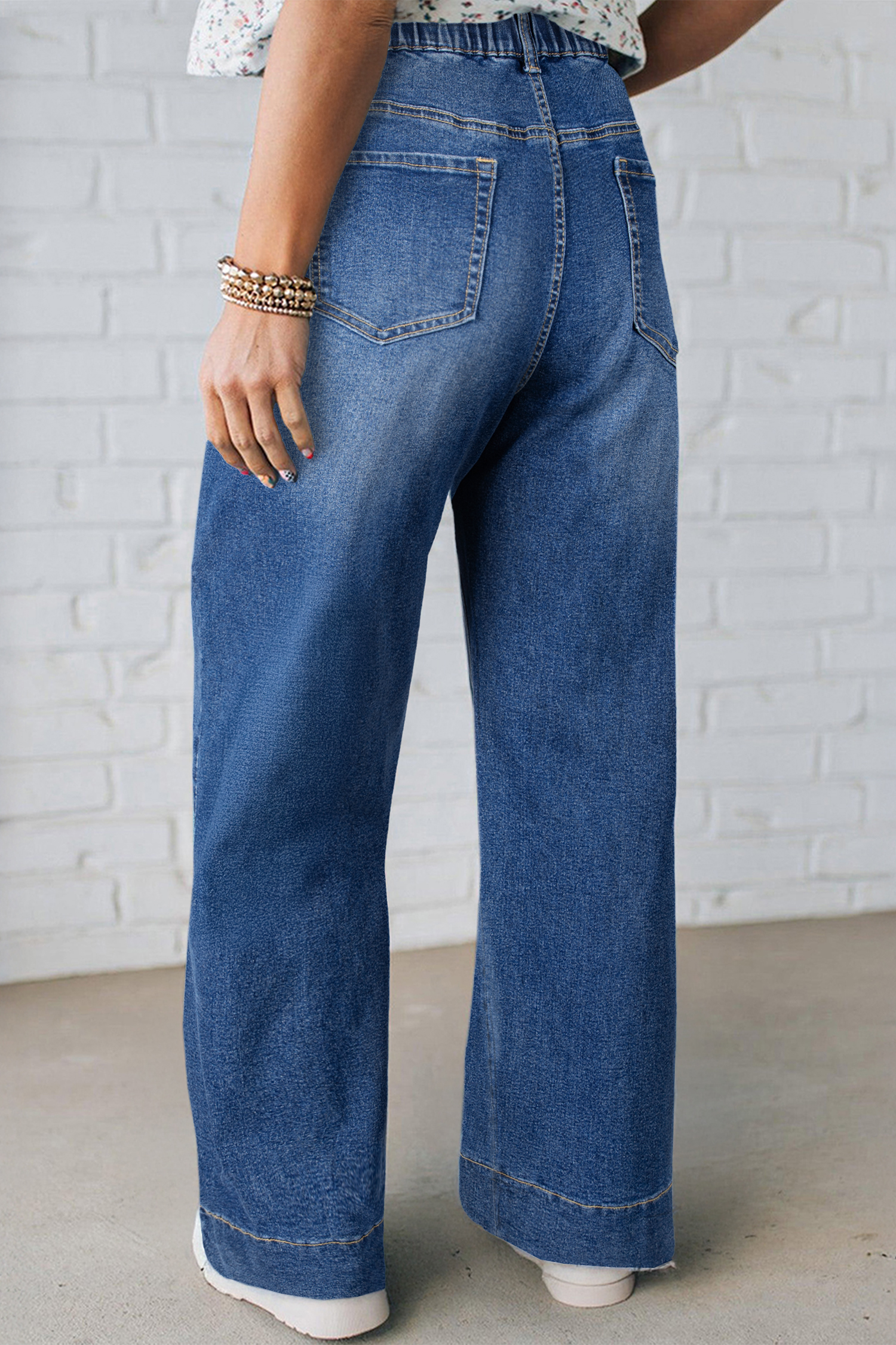 Stylish Dark Blue Acid Wash Plus Size Jeans – Lace-up Detail for Trendy Casual Outfits - Detail View 2 Stylish Dark Blue Acid Wash Plus Size Jeans – Lace-up Detail for Trendy Casual Outfits - Detail View 2