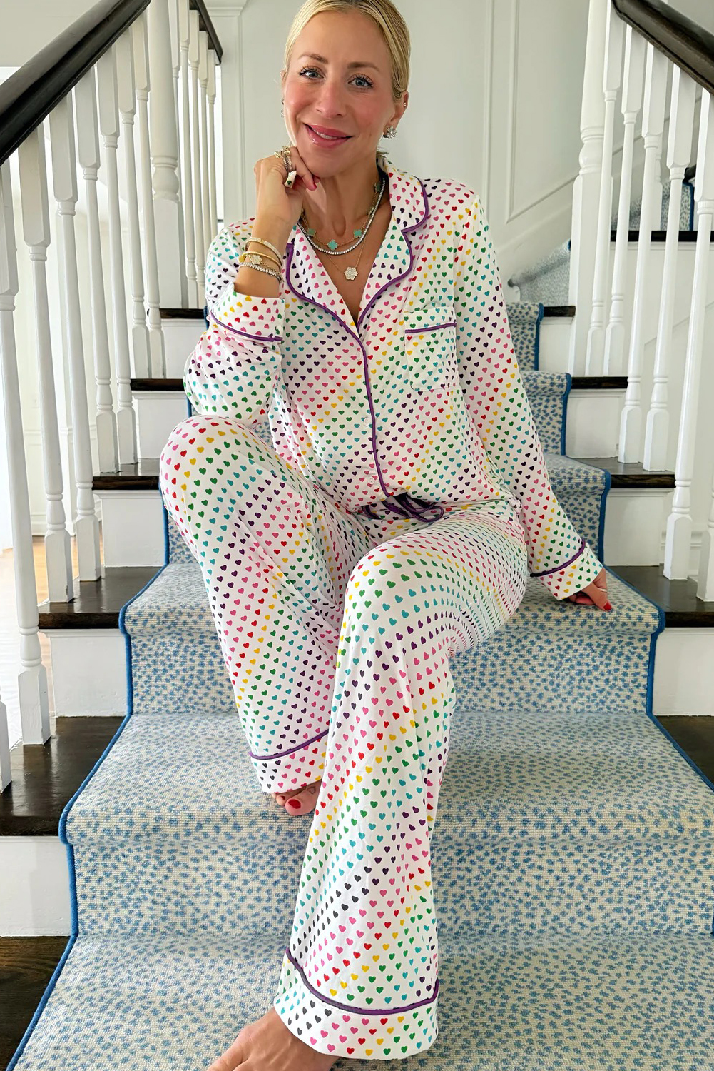 Cozy White Heart Pattern 2-Piece Pajama Set for Women – Valentine's Home Wear - Detail View 5 Cozy White Heart Pattern 2-Piece Pajama Set for Women – Valentine's Home Wear - Detail View 5