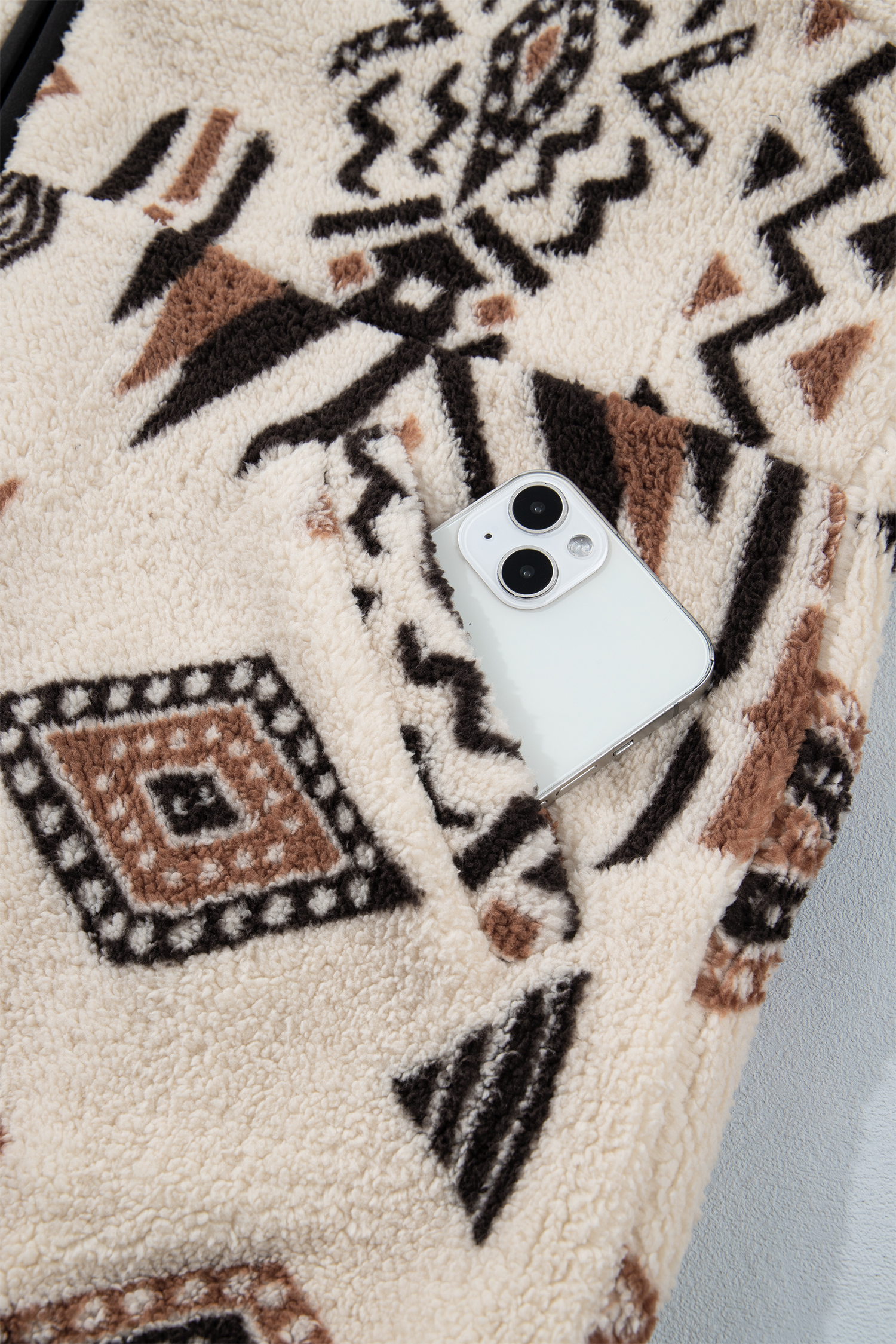 Western Print Sherpa Jacket, Beige Long Sleeve Zip Up Top - Detail View 11 Western Print Sherpa Jacket, Beige Long Sleeve Zip Up Top - Detail View 11