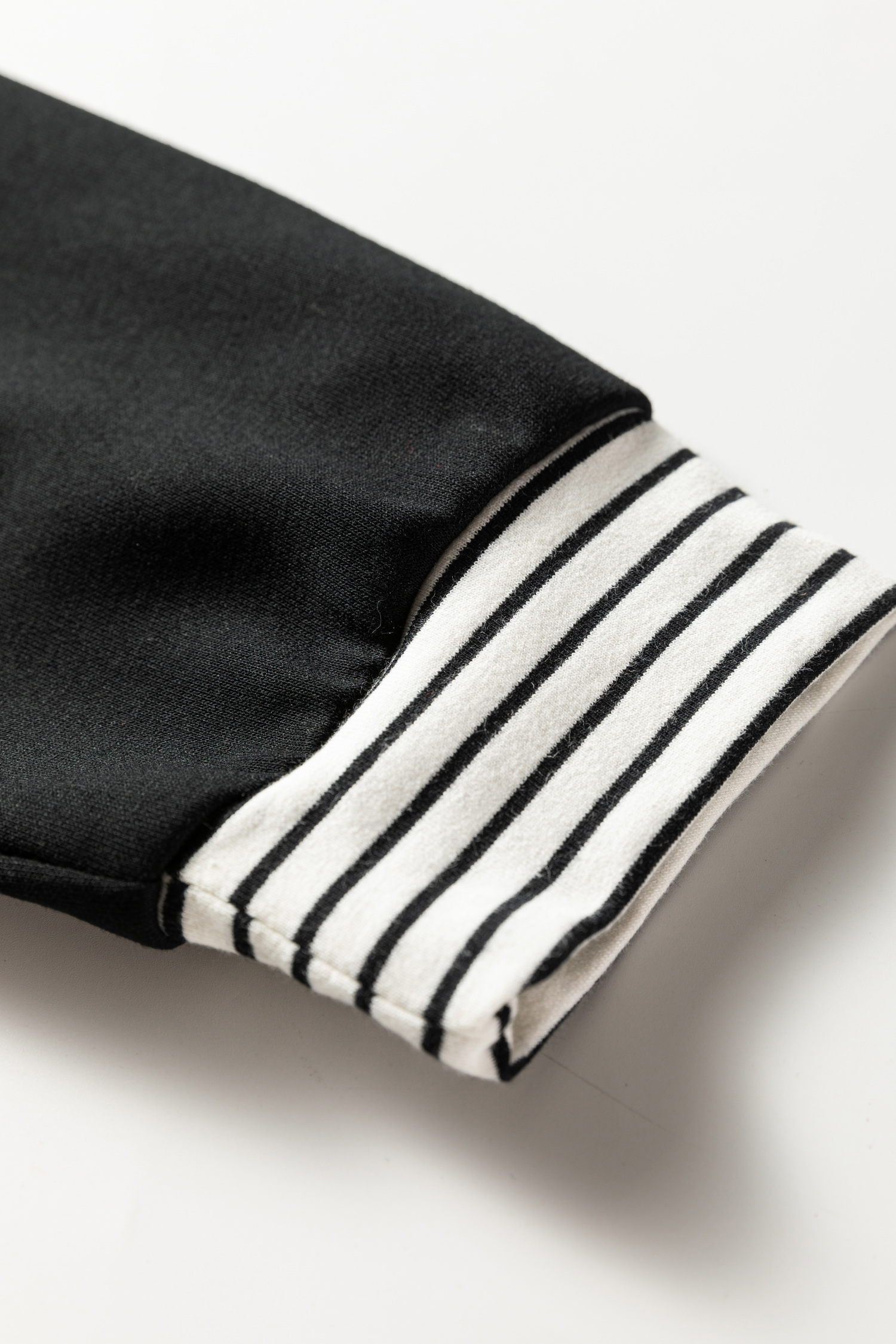 Versatile Black Striped Polo Collar Dress for Women – Long Sleeve Ruffle Hem Perfect for Casual Outings - Detail View 9 Versatile Black Striped Polo Collar Dress for Women – Long Sleeve Ruffle Hem Perfect for Casual Outings - Detail View 9