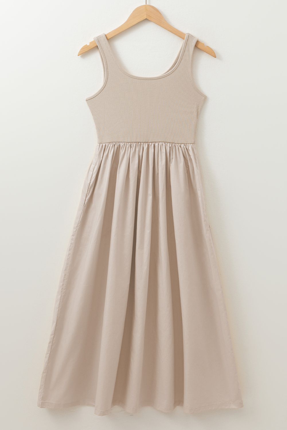 Women's Dress, Beige Maxi Dress, Scoop Neck, Ribbed Bodice, Sleeveless, Fit and Flare, Elegant, Casual Summer Dress, Solid Color, Side Pockets, Easy to Match, Daily Wear, A-Line Silhouette, Comfortable Cotton Dress - Detail View 8 Women's Dress, Beige Maxi Dress, Scoop Neck, Ribbed Bodice, Sleeveless, Fit and Flare, Elegant, Casual Summer Dress, Solid Color, Side Pockets, Easy to Match, Daily Wear, A-Line Silhouette, Comfortable Cotton Dress - Detail View 8