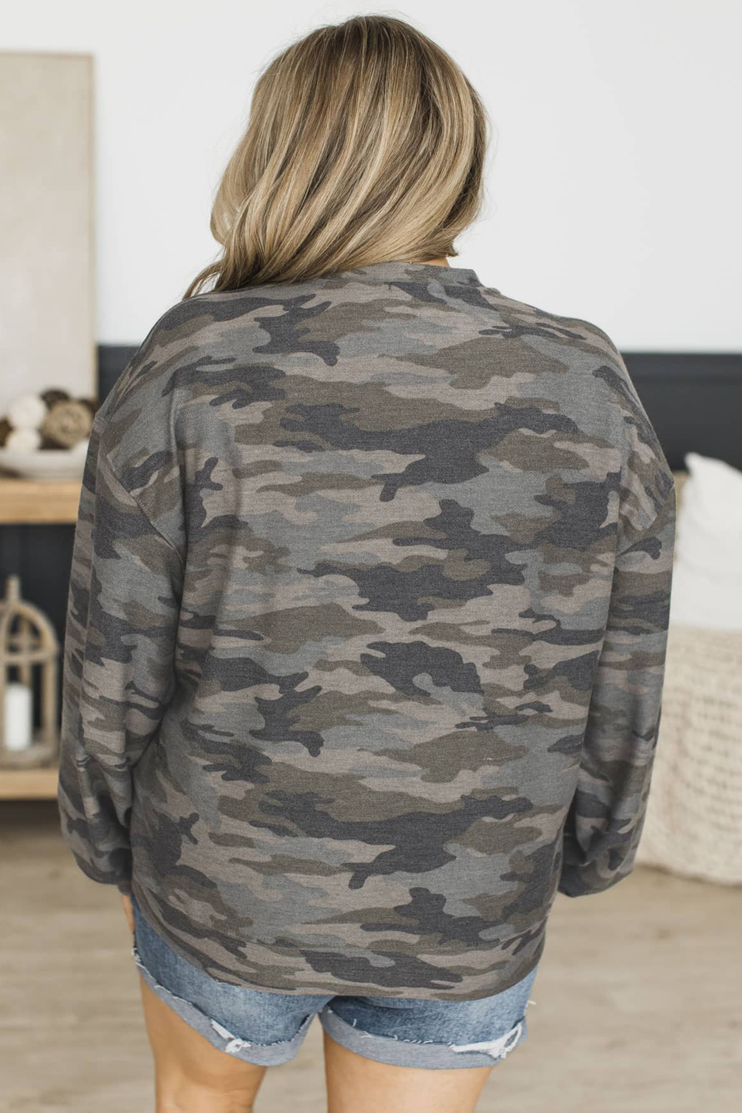 Green Camouflage Plus Size Blouse, Trendy Autumn Shift Top - Detail View 8 Green Camouflage Plus Size Blouse, Trendy Autumn Shift Top - Detail View 8