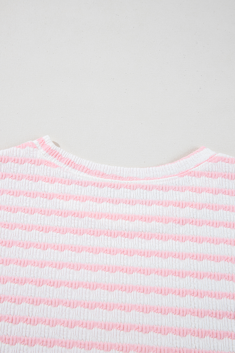 Stylish Casual Two-Piece Set: Pink Striped Top with Short Sleeves and Drawstring Shorts - Detail View 10 Stylish Casual Two-Piece Set: Pink Striped Top with Short Sleeves and Drawstring Shorts - Detail View 10