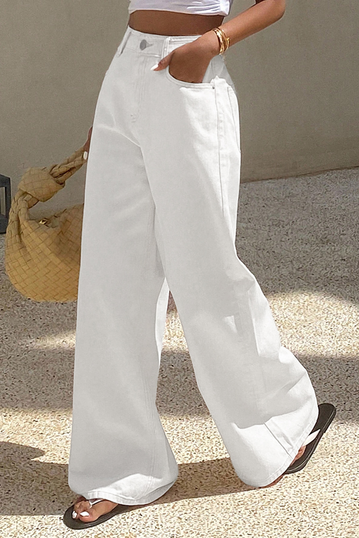 Relaxed Fit White Denim Jeans for Women – Wide Leg Casual Trousers for Spring and Summer - Detail View 5 Relaxed Fit White Denim Jeans for Women – Wide Leg Casual Trousers for Spring and Summer - Detail View 5