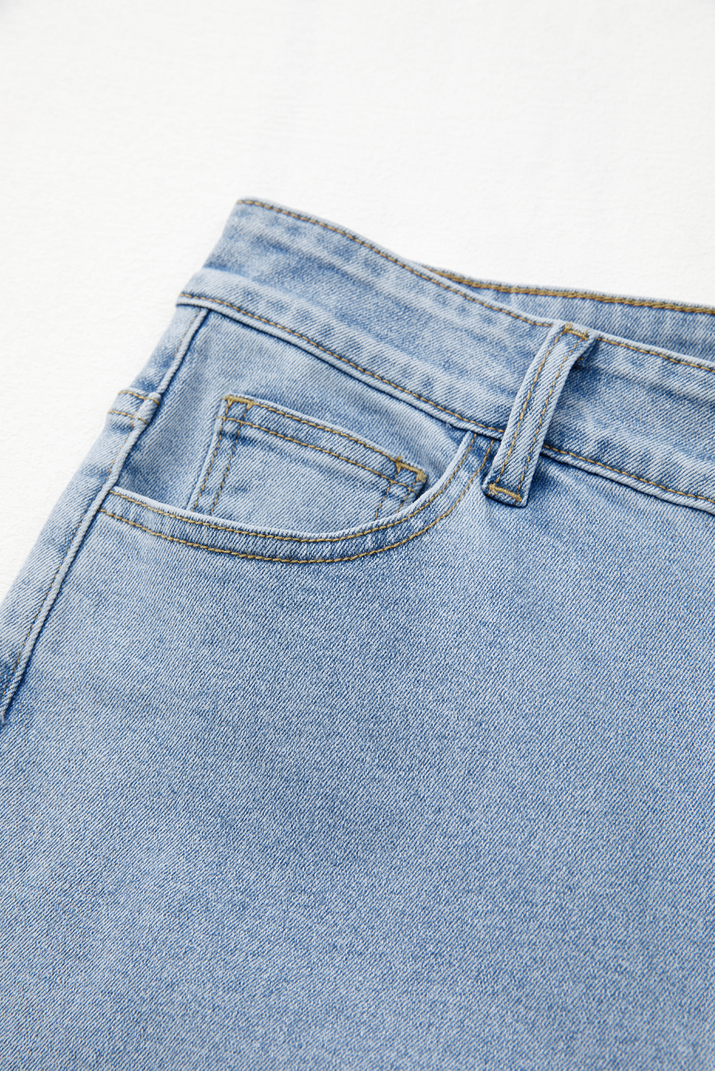 Casual Beau Blue Boyfriend Jeans - Perfect for Daily Wear and All Body Types - Detail View 11 Casual Beau Blue Boyfriend Jeans - Perfect for Daily Wear and All Body Types - Detail View 11