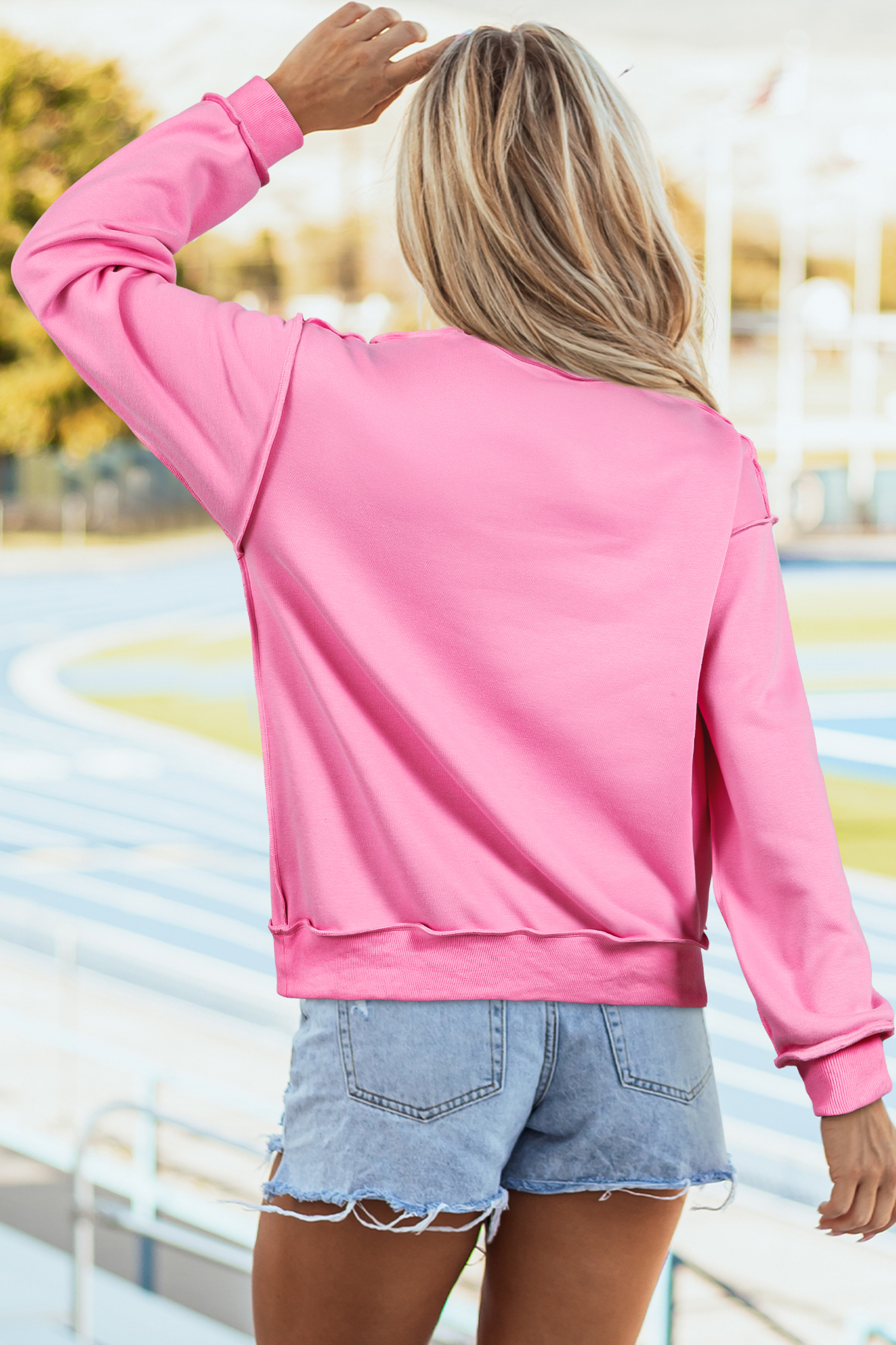 Casual Women's Bright Pink Reversible Mock Neck Sweatshirt – Stylish Oversized Fit for Autumn - Detail View 2 Casual Women's Bright Pink Reversible Mock Neck Sweatshirt – Stylish Oversized Fit for Autumn - Detail View 2