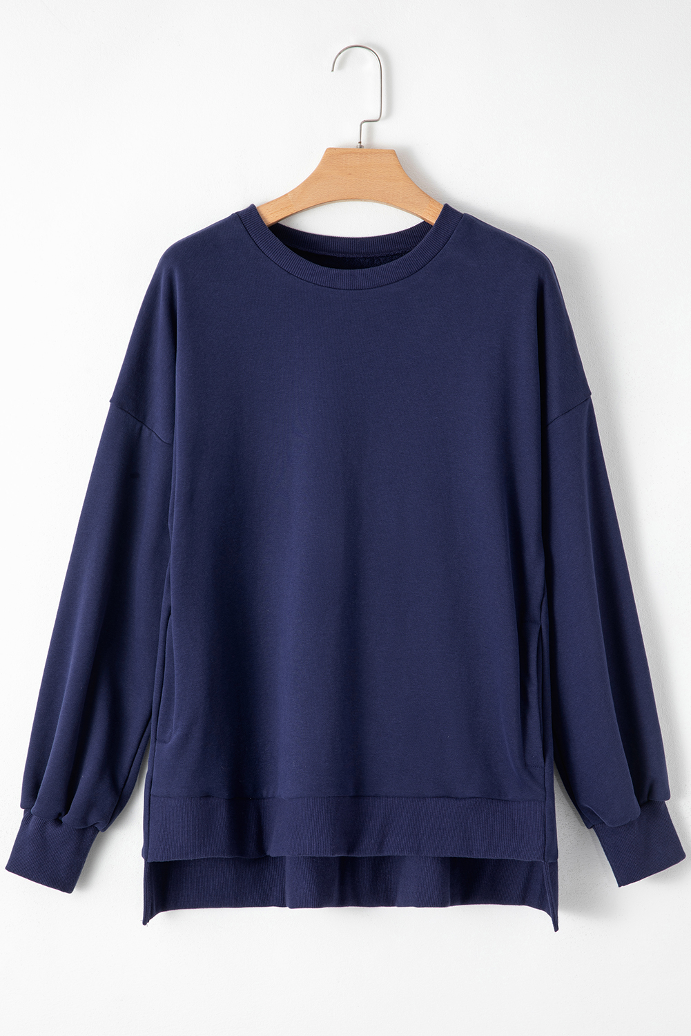 Versatile Navy Blue Pullover Sweatshirt with Relaxed Fit - Perfect for Daily Wear - Detail View 7 Versatile Navy Blue Pullover Sweatshirt with Relaxed Fit - Perfect for Daily Wear - Detail View 7