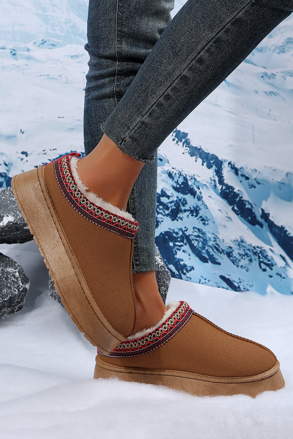 Casual Round Toe Slip-On Snow Boots with Aztec Print Design for Daily Wear - Detail View 7 Casual Round Toe Slip-On Snow Boots with Aztec Print Design for Daily Wear - Detail View 7