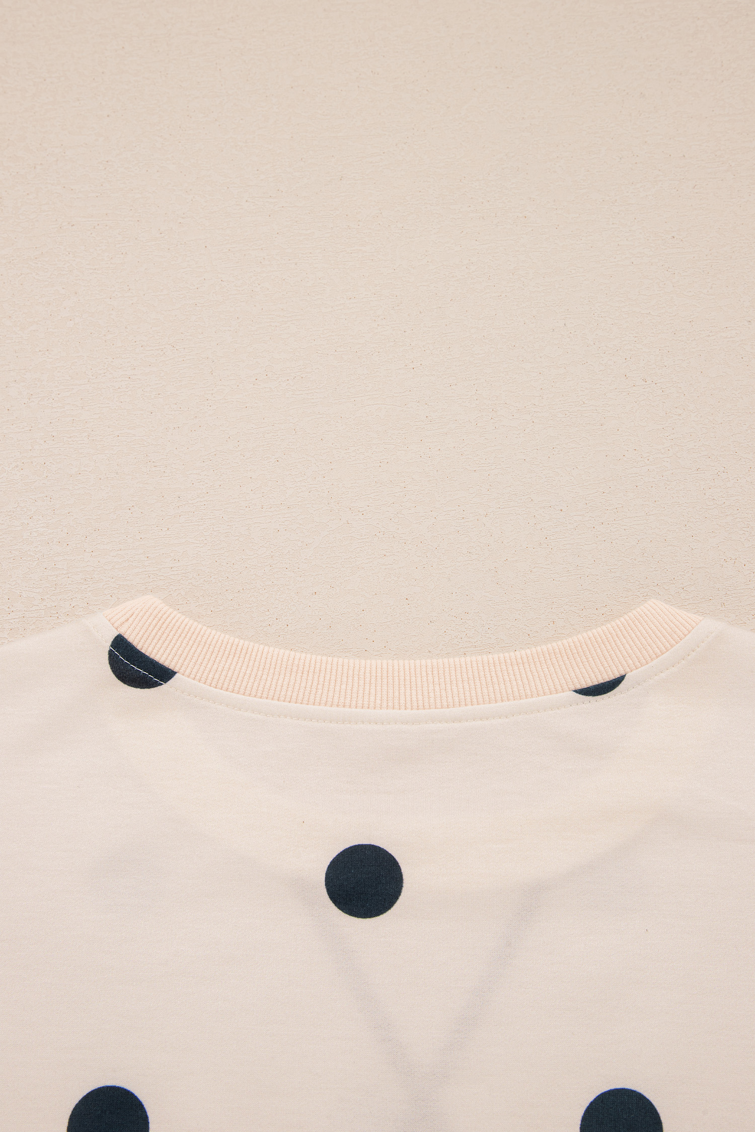 Women's Polka Dot Pullover, Casual Oversized Long Sleeve Top - Detail View 13 Women's Polka Dot Pullover, Casual Oversized Long Sleeve Top - Detail View 13