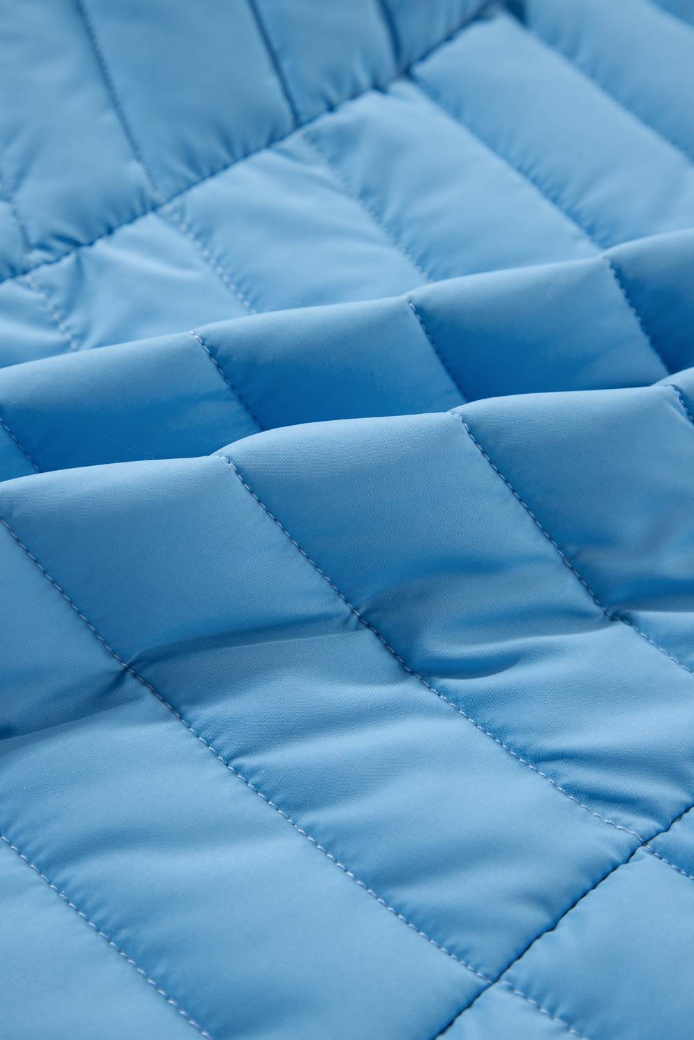 Trendy Sleeveless Puffer Vest in Sky Blue - Insulated and Cozy - Detail View 18 Trendy Sleeveless Puffer Vest in Sky Blue - Insulated and Cozy - Detail View 18