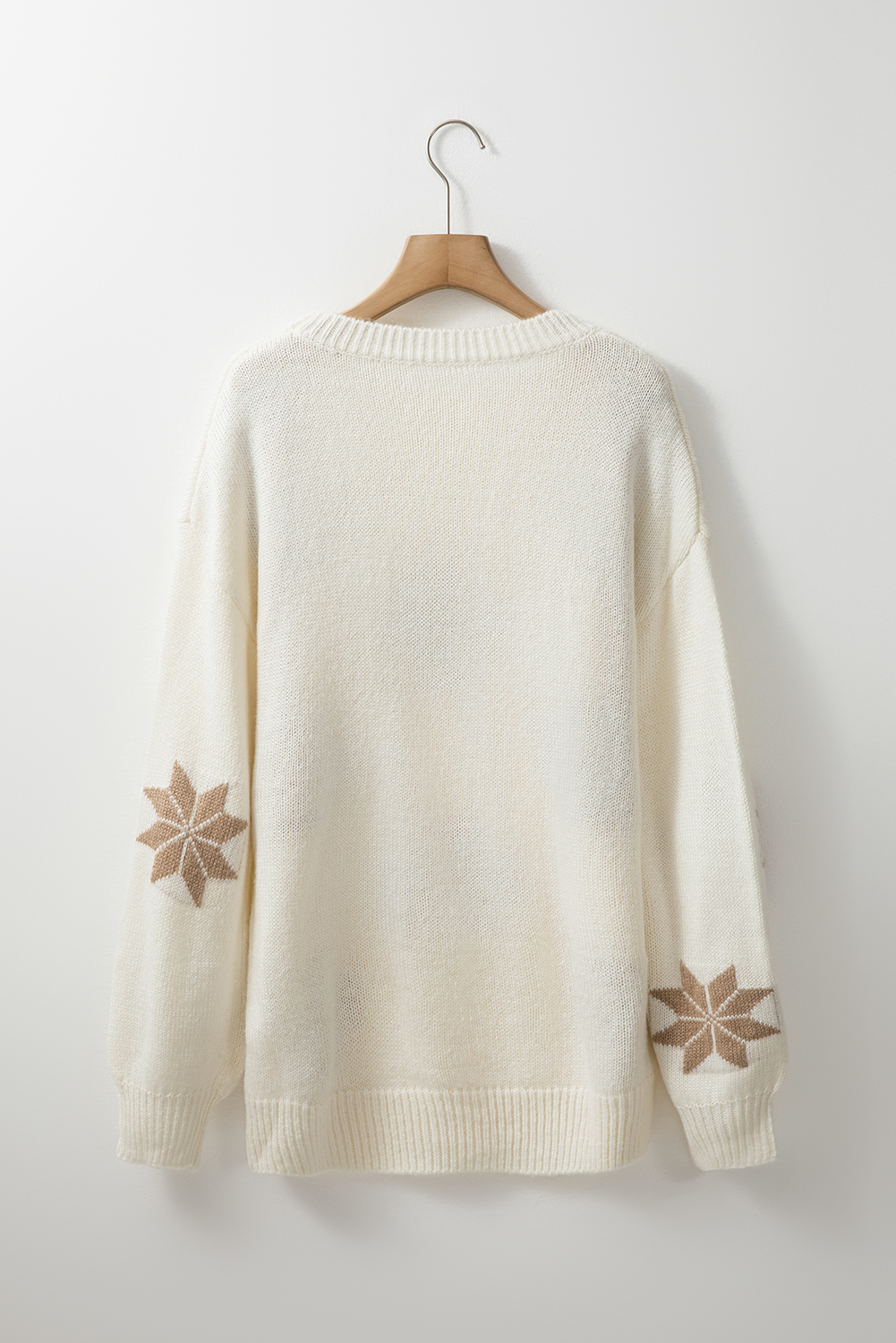 Women's White Snowflake Christmas Tunic Sweater - Festive Holiday Wear - Detail View 13 Women's White Snowflake Christmas Tunic Sweater - Festive Holiday Wear - Detail View 13