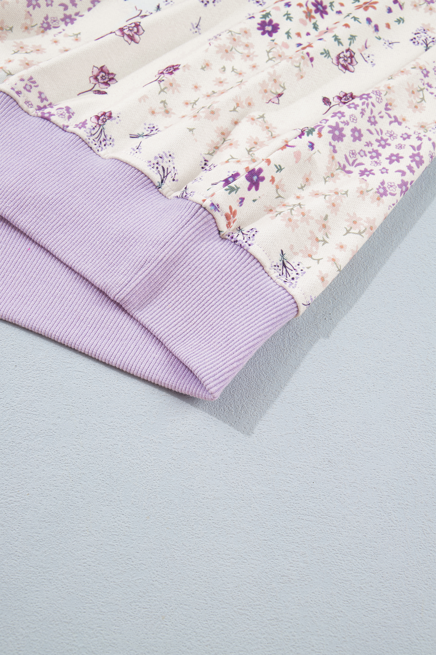Purple Floral Print Panel Sweatshirt, Trendy Women Pullover - Detail View 8 Purple Floral Print Panel Sweatshirt, Trendy Women Pullover - Detail View 8