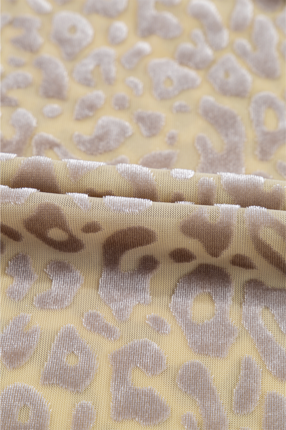 Stylish Women's Blouse: Beige Velvet Burnout with Puff Sleeves - Perfect for Every Occasion - Detail View 7 Stylish Women's Blouse: Beige Velvet Burnout with Puff Sleeves - Perfect for Every Occasion - Detail View 7