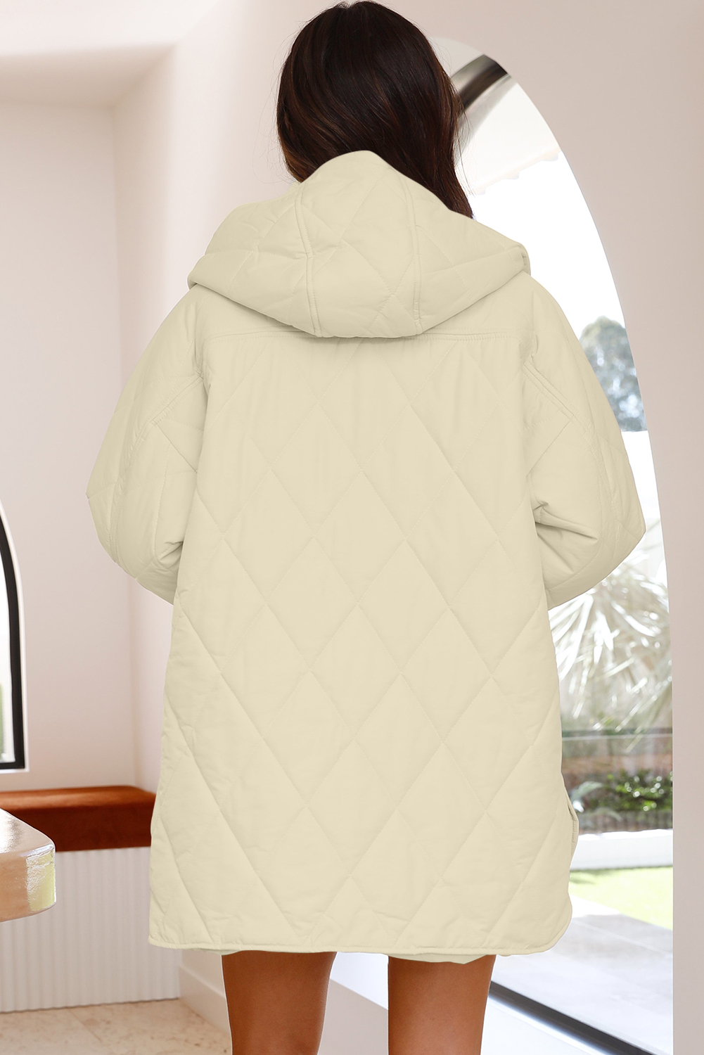 Stylish and Insulating Beige Hooded Coat - Perfect for Winter Daily Wear - Detail View 11 Stylish and Insulating Beige Hooded Coat - Perfect for Winter Daily Wear - Detail View 11