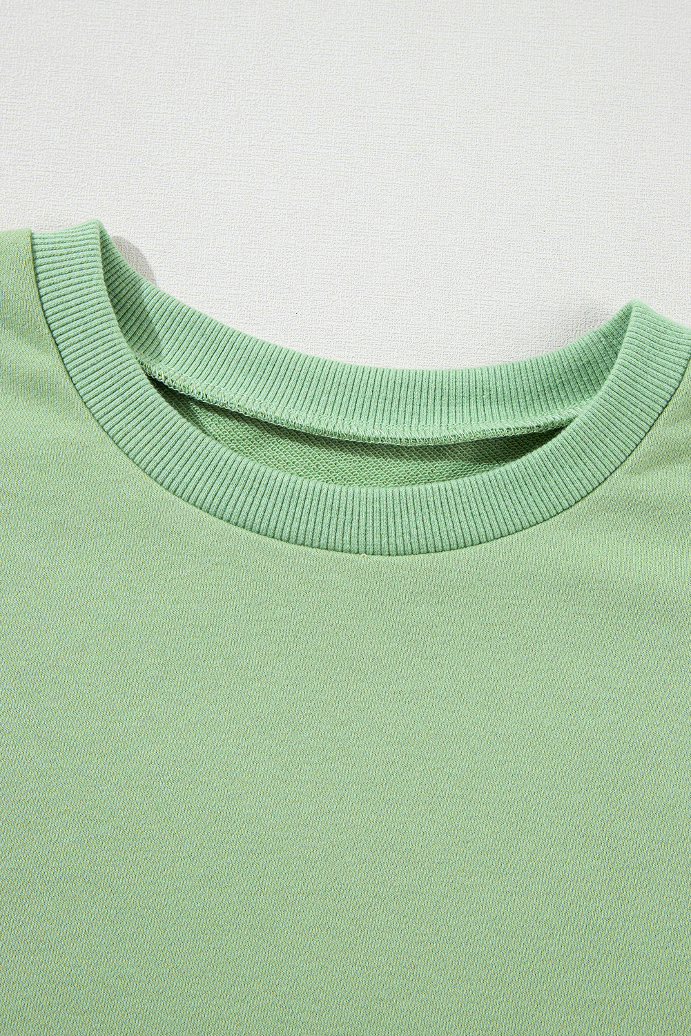 Grass Green Fleece Lined Drop Shoulder High Low Sweatshirt for Women - Detail View 11 Grass Green Fleece Lined Drop Shoulder High Low Sweatshirt for Women - Detail View 11